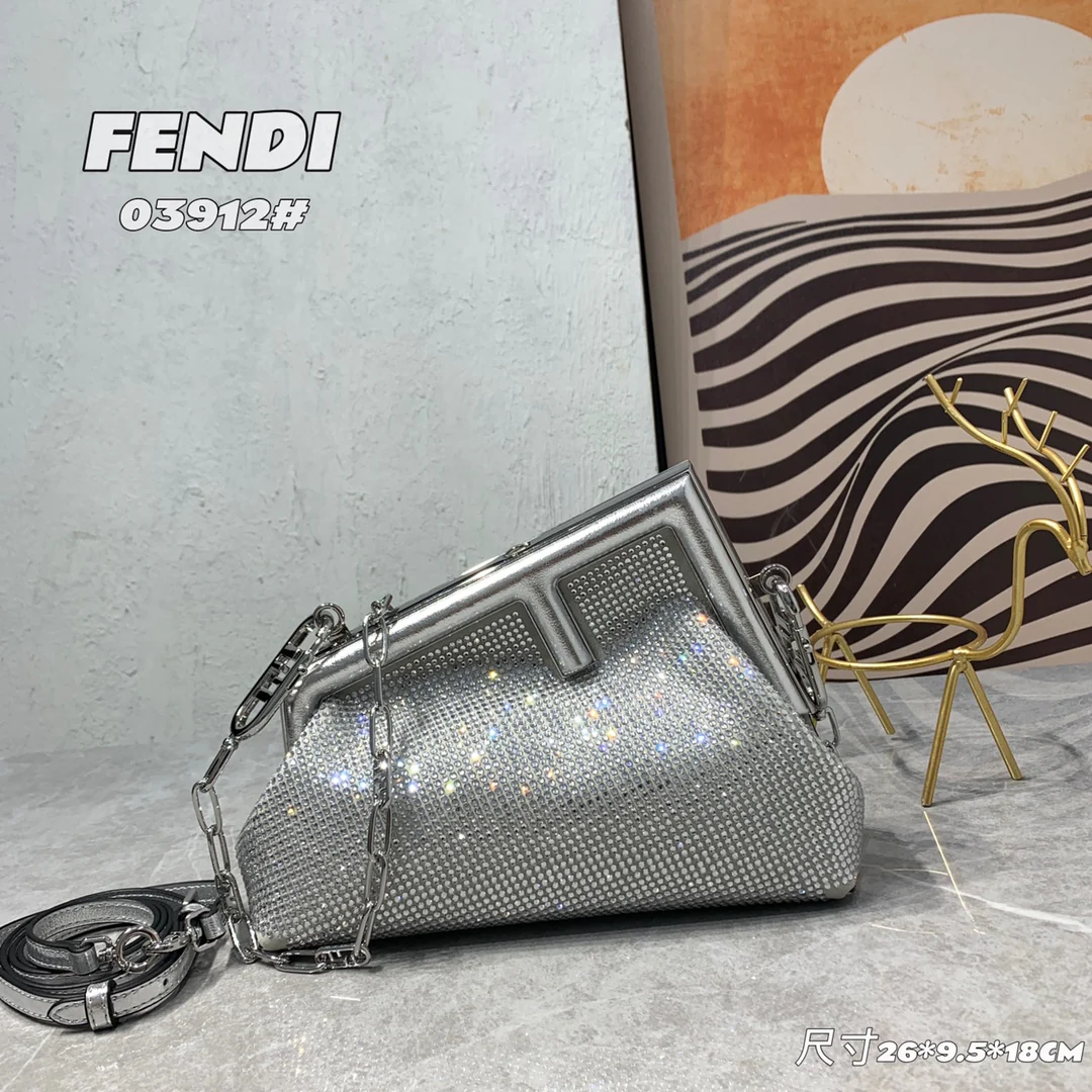 Сумка Fendi First Handbag - Маленькая - Матовое серебро с бриллиантовой отделкой