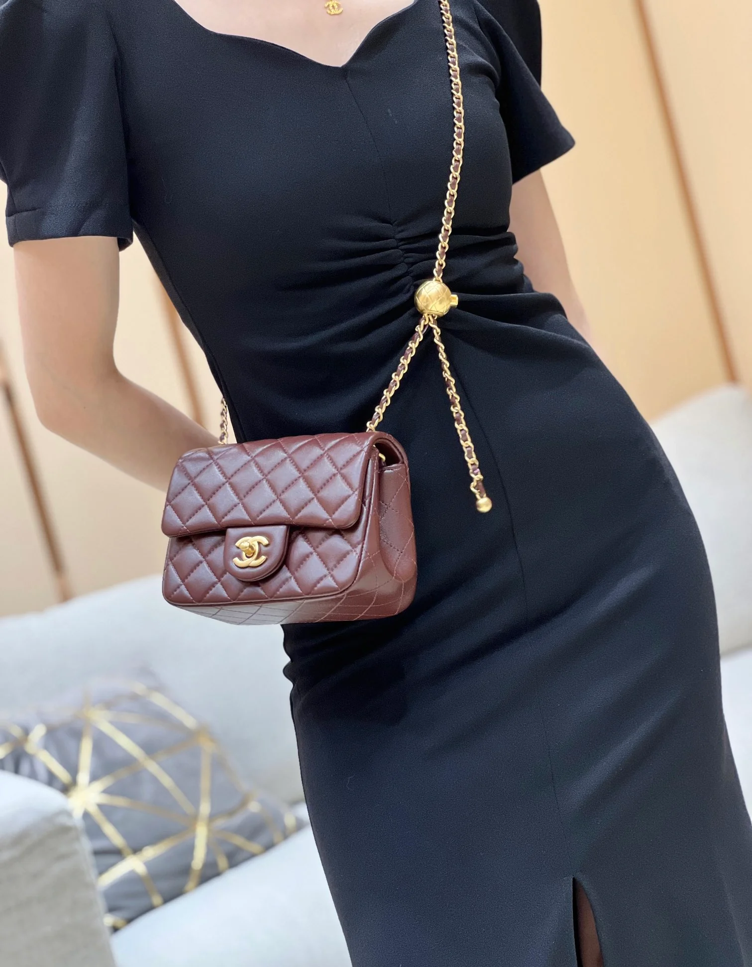 Chanel CF Gold Ball Square Fat Man - Burgundy