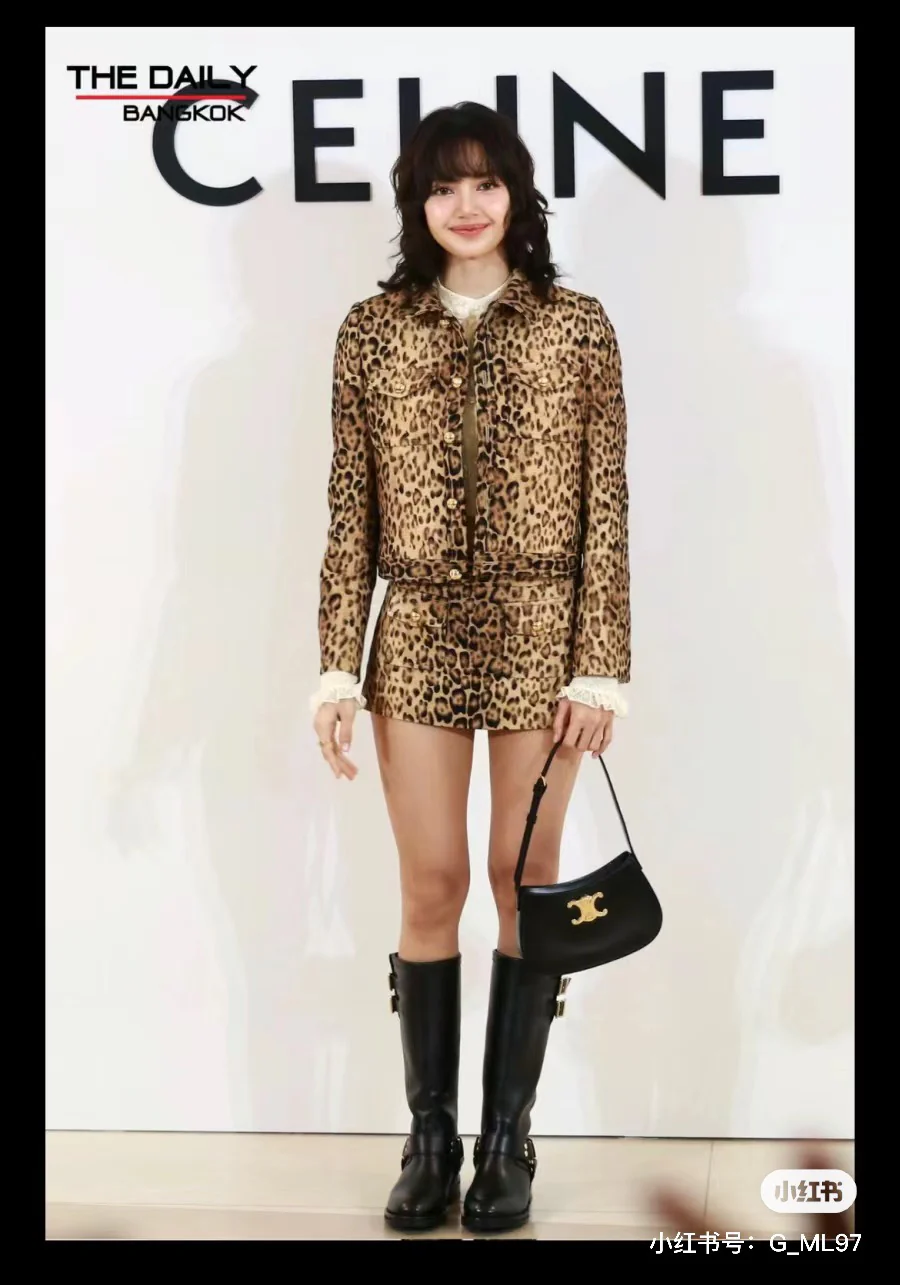 Сумка Celine Tillt - черная (подмышечная сумка)