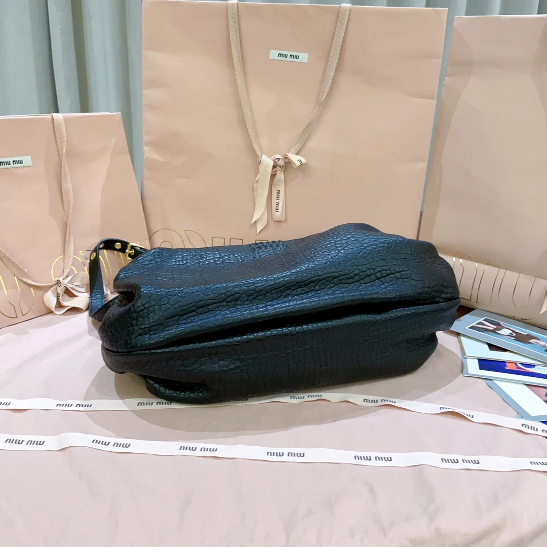 Miu Miu-5bc191-Круассан-Черный