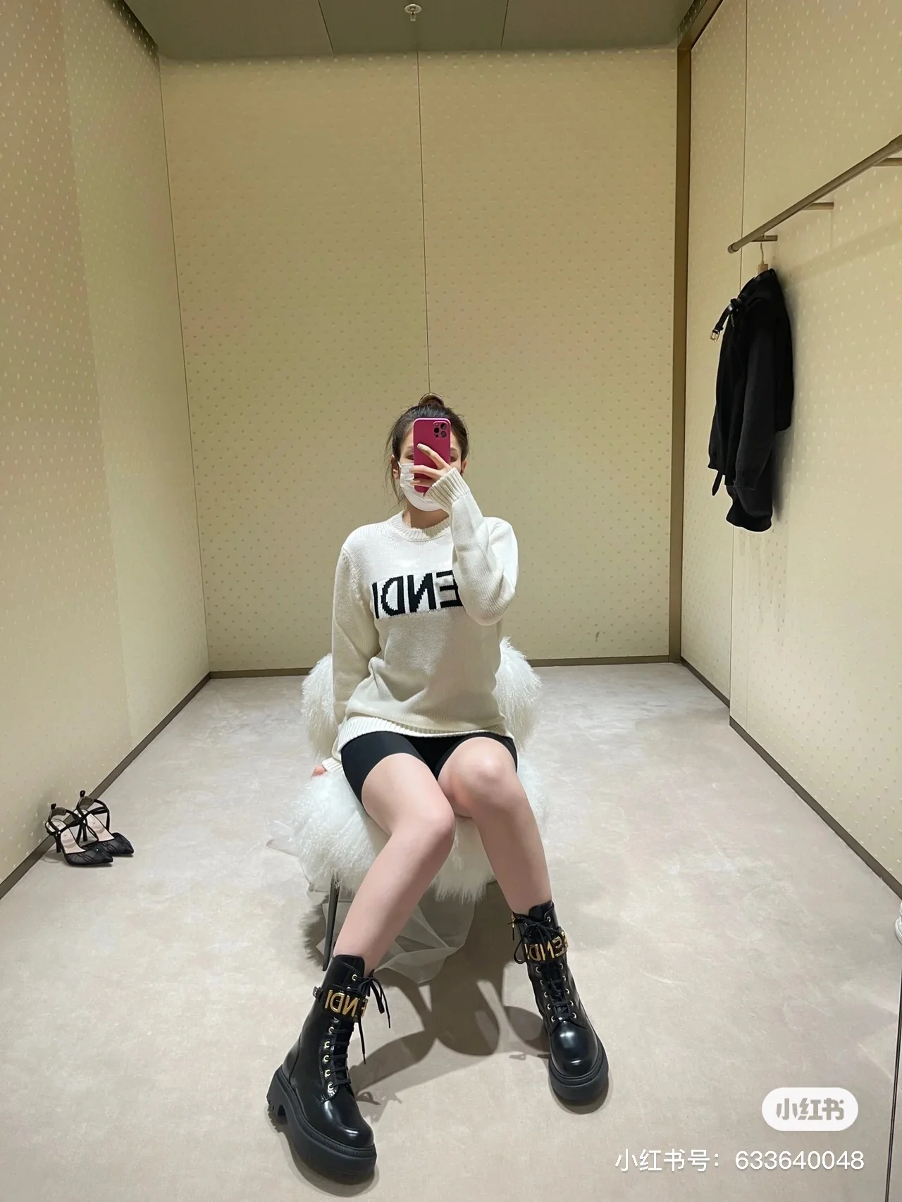 Сапоги для верховой езды Fendi средней высоты — фото в них.