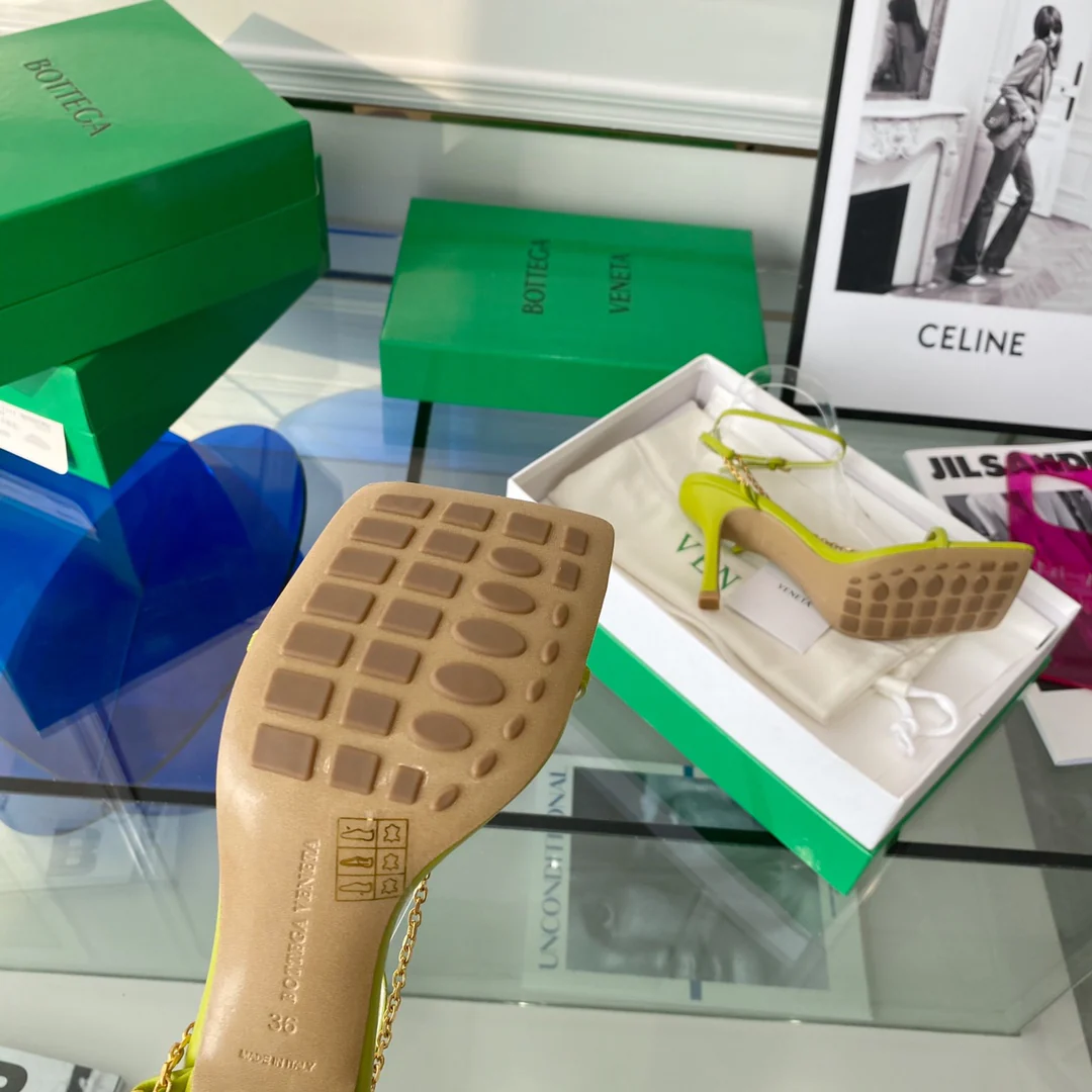 Туфли BV - BV с широким носком - на шпильке - 1