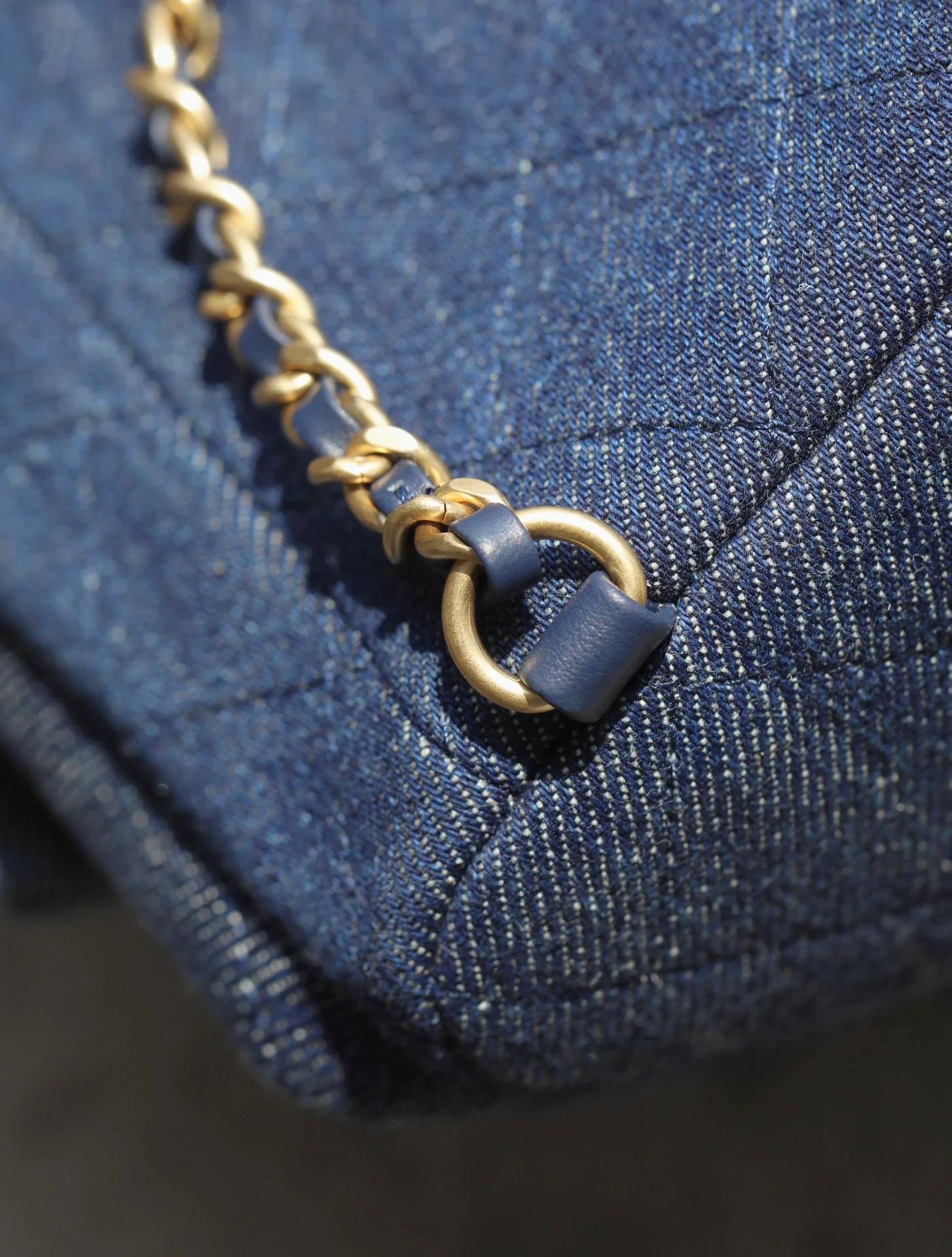 Рюкзак Chanel 25c на завязках — темно-джинсовый