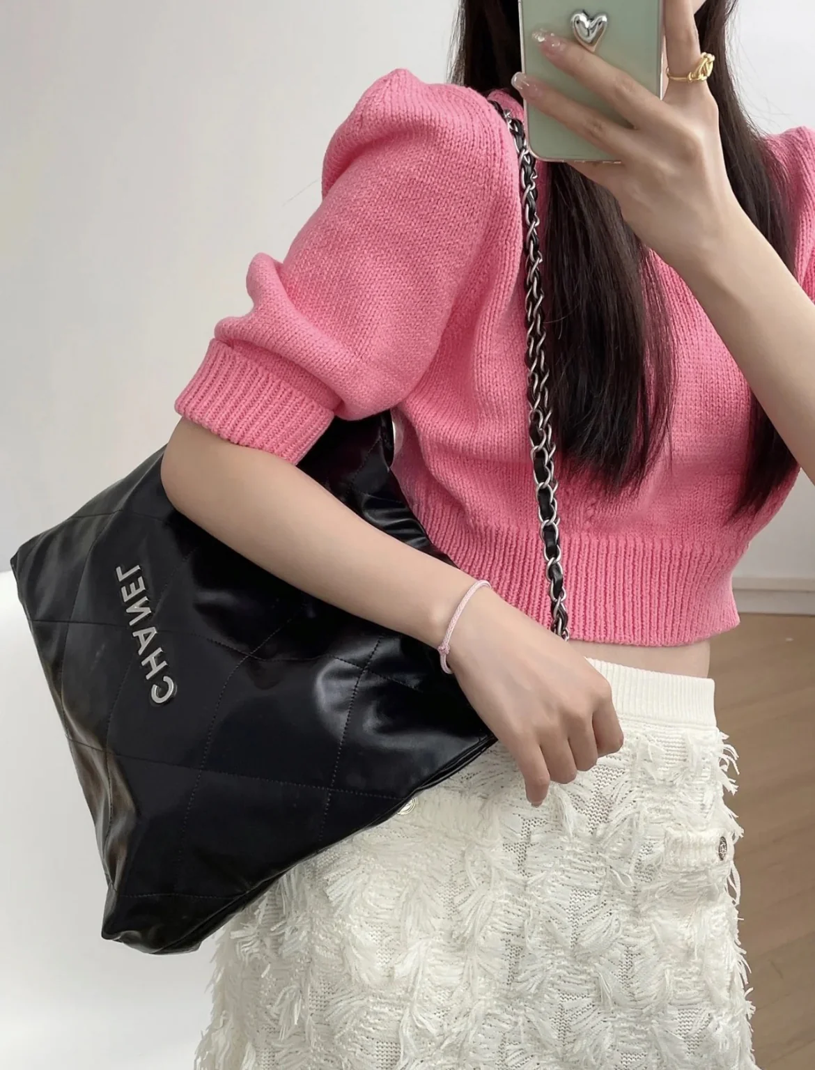 Сумка Chanel 22p 22bag, маленькая, черная, с серебряной пряжкой - 1 шт.