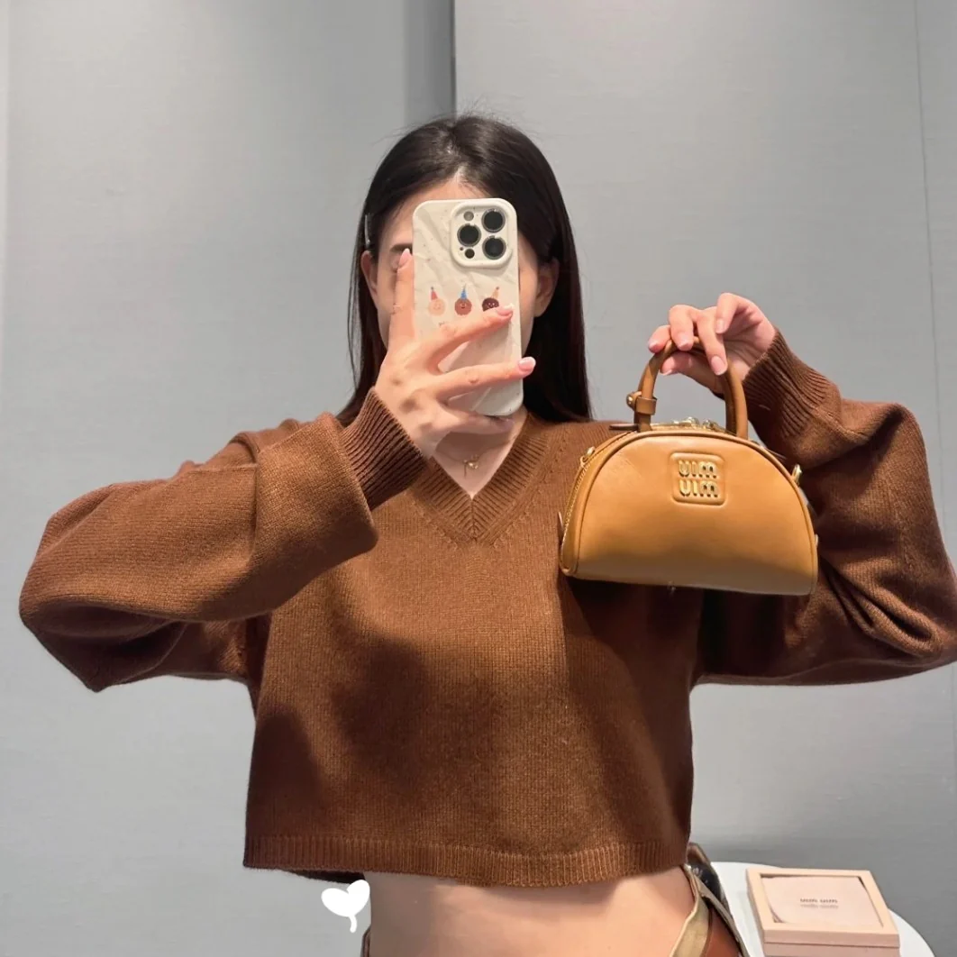 Сумка для боулинга Miu Miu - коричневая