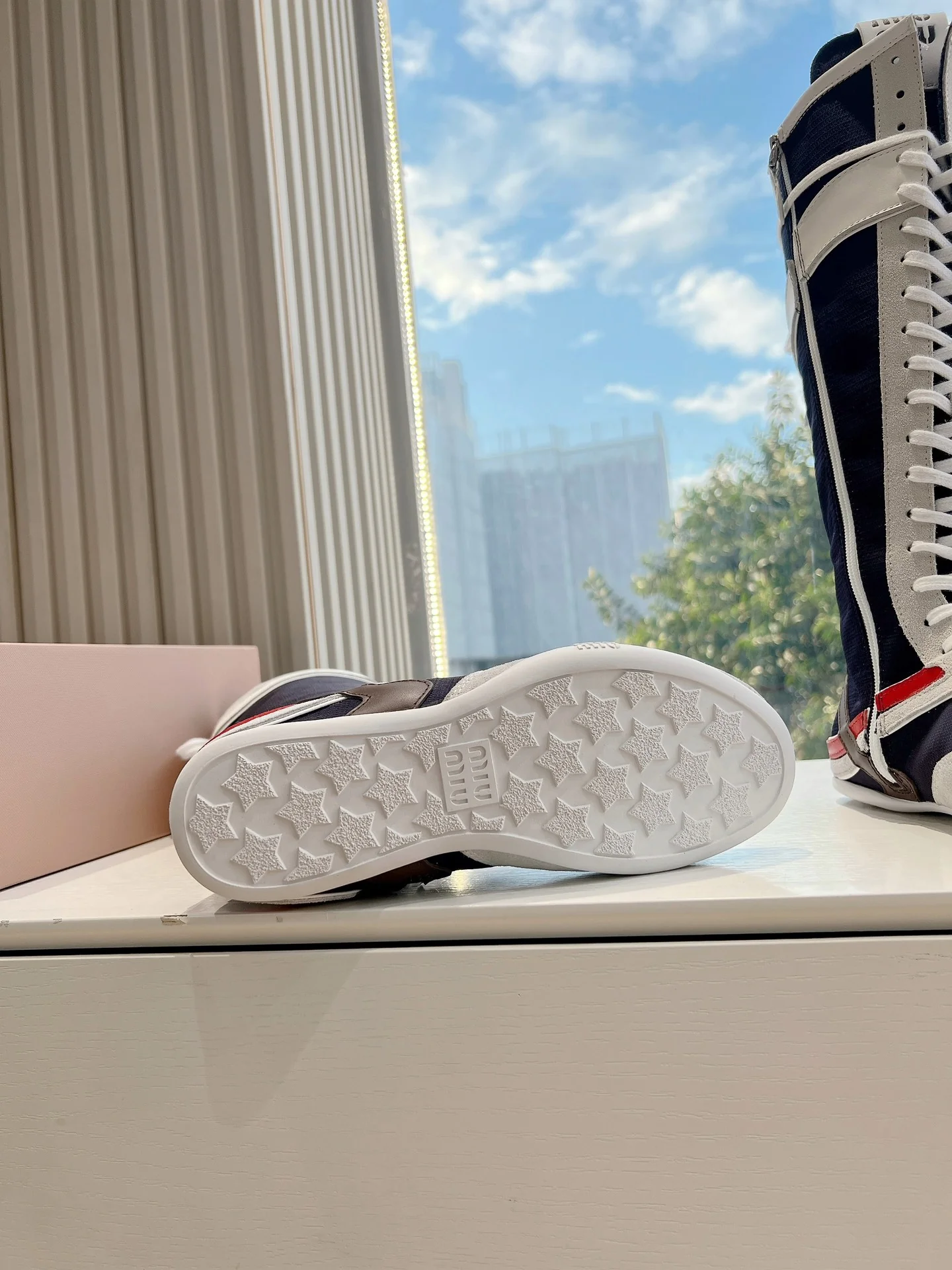 Высокие сапоги для верховой езды Miu Miu 2025 - черные