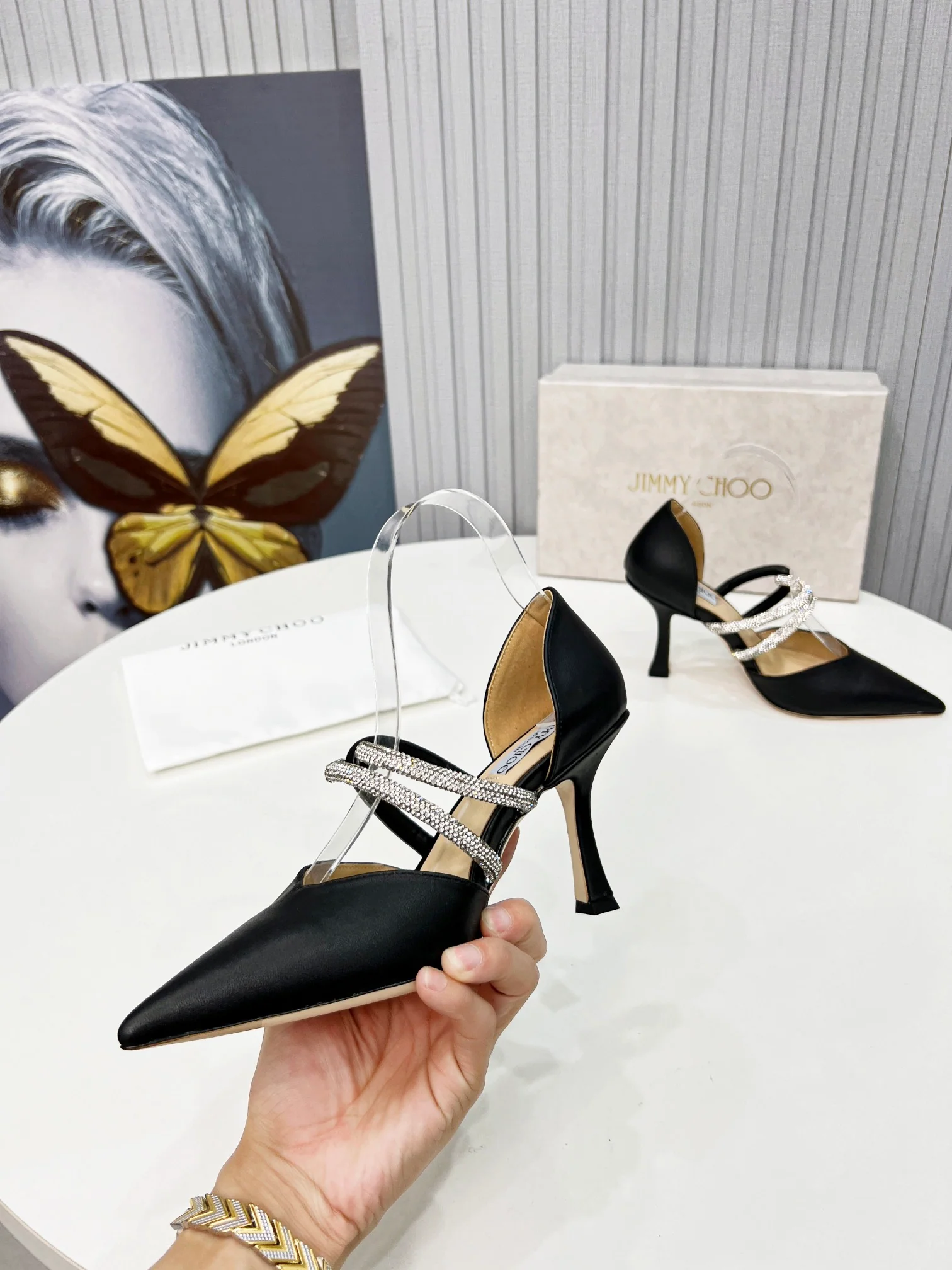 Jimmy - Туфли-лодочки на шпильке с острым носком - Черные