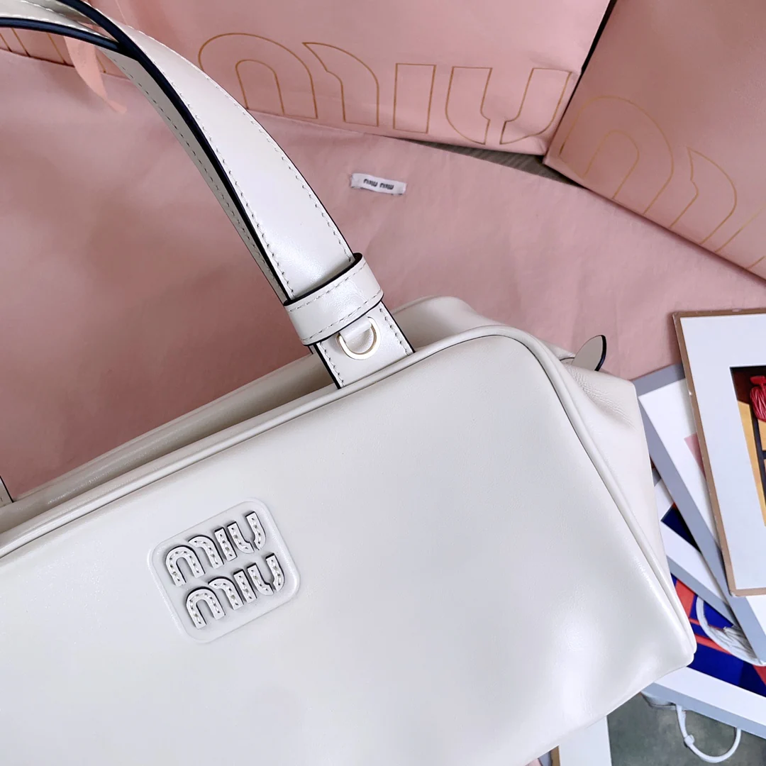 Miu Miu-5bb182 - Сумка для боулинга под мышкой - Белая