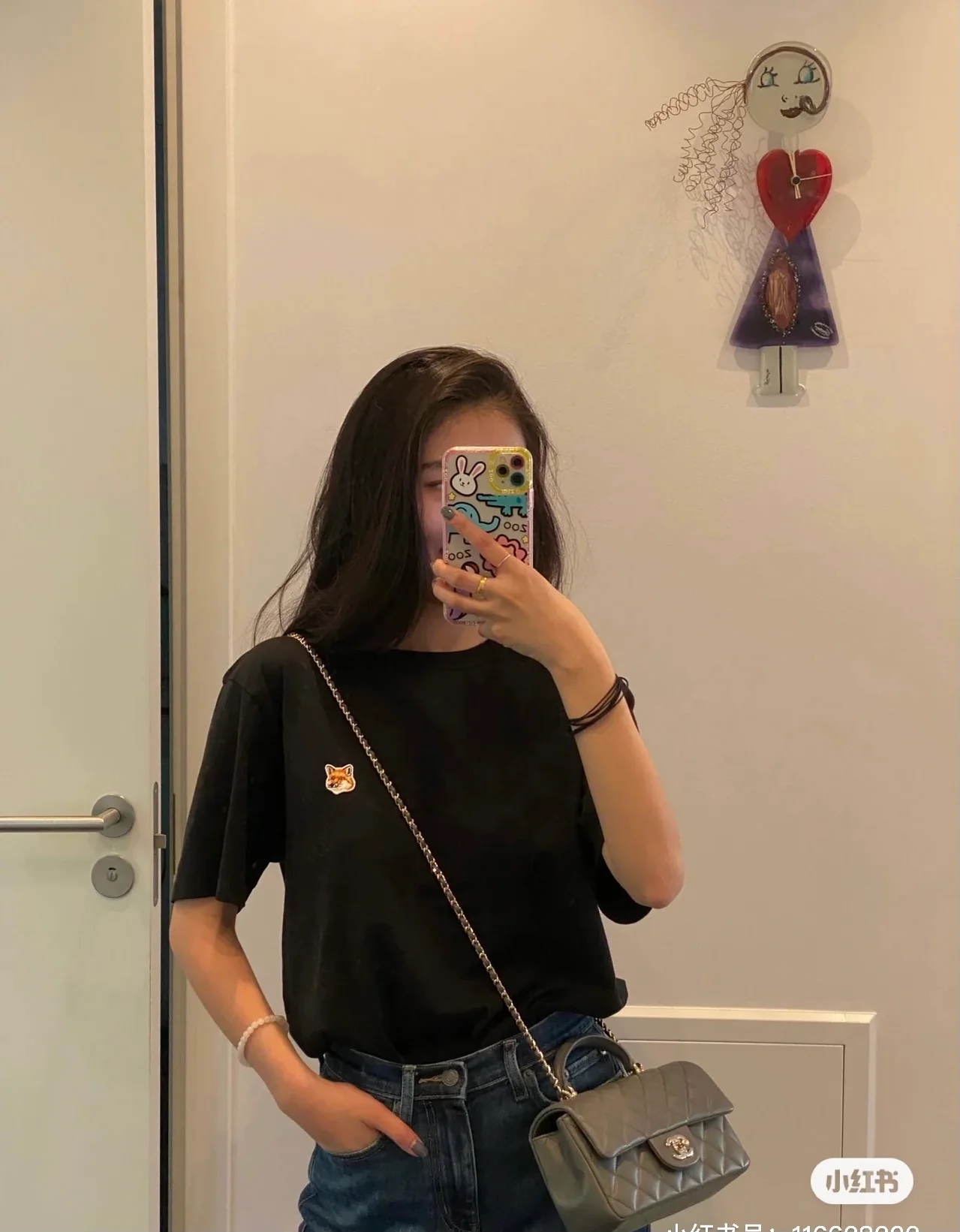 Весенняя коллекция Chanel 2022 - сумка CF - серая