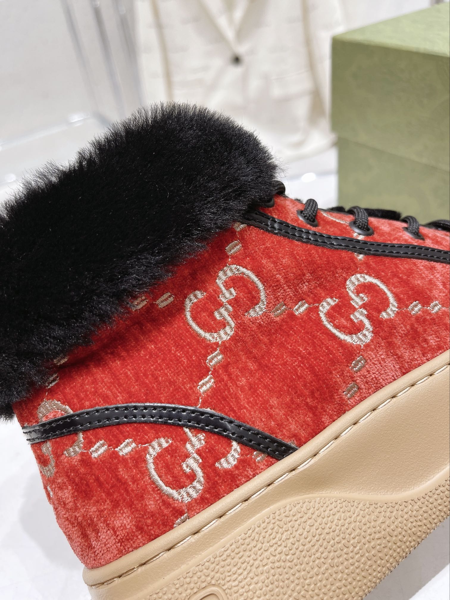 Gucci - Шерстяные низкие зимние сапоги - Красные