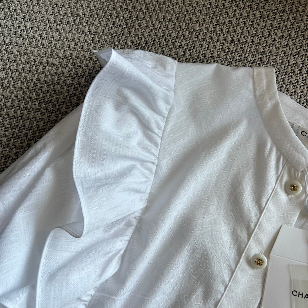 Белая рубашка Chanel 2403 с рукавами-фонариками и оборками - 1 шт.