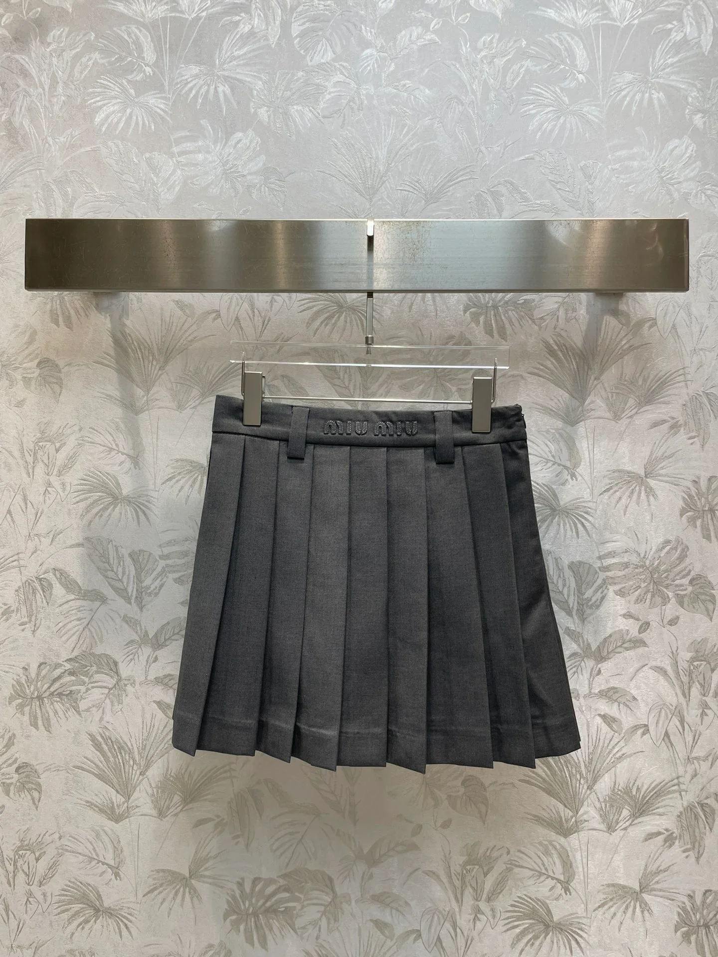 Miu Miu - 2404 - 24 Весна/Лето Новинка Плиссированная юбка в корейском стиле