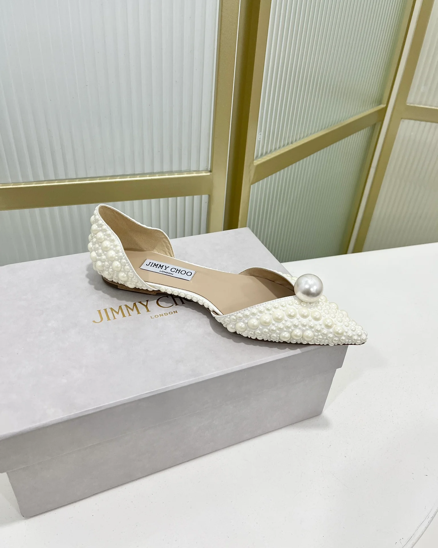 Сандалии/туфли Jimmy Retro Pearl Series на плоской подошве - белые