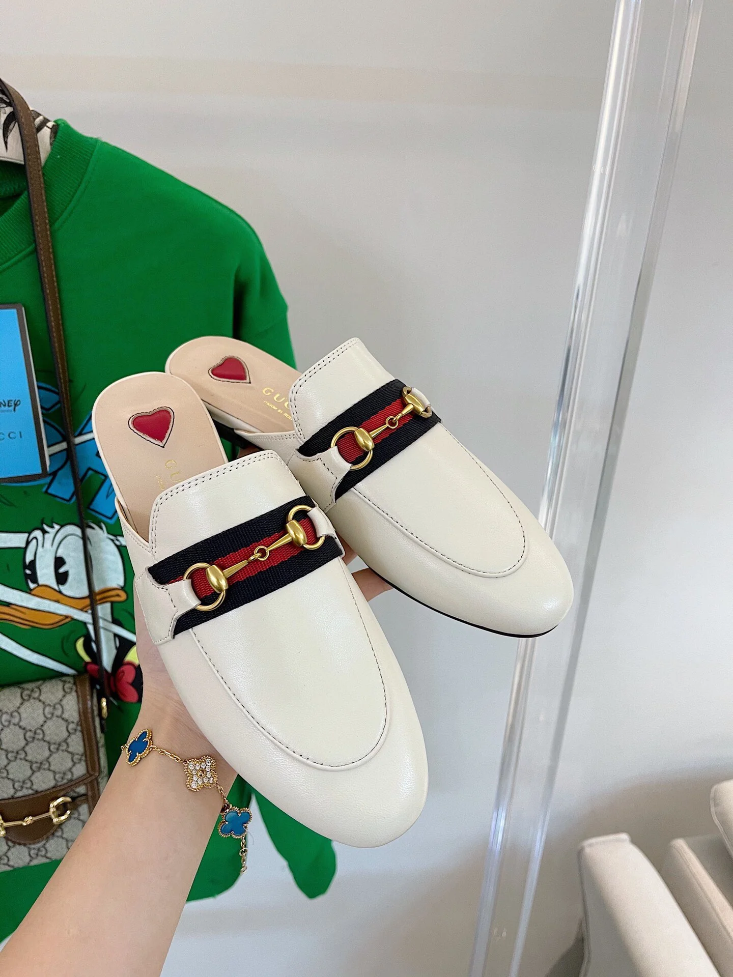 Тапочки/мюли Gucci в форме сердца