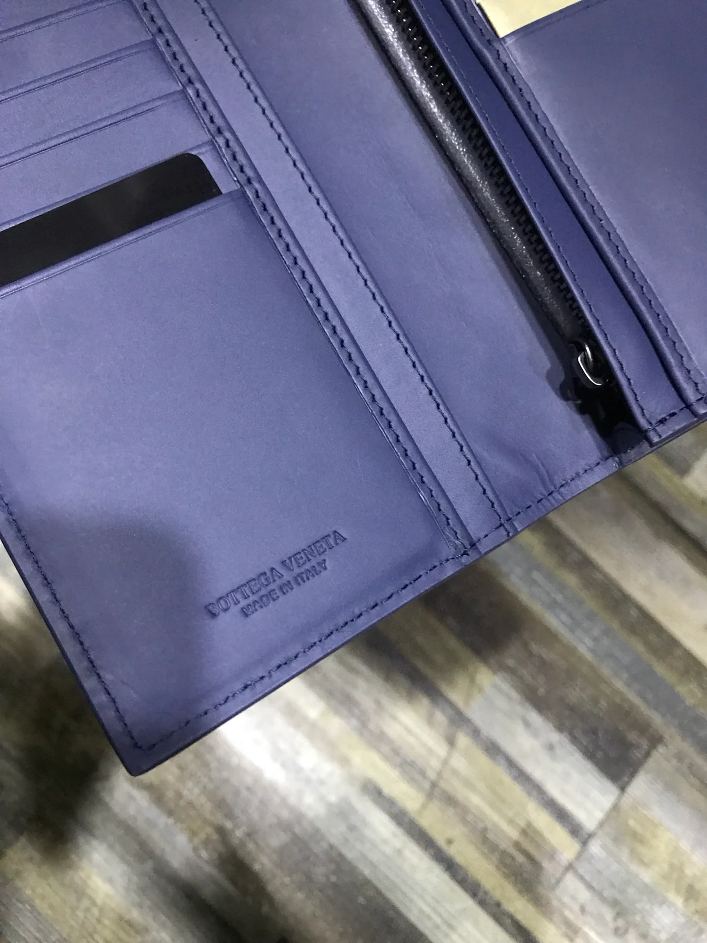 BV 翻盖长夹-意大利原厂胎牛皮