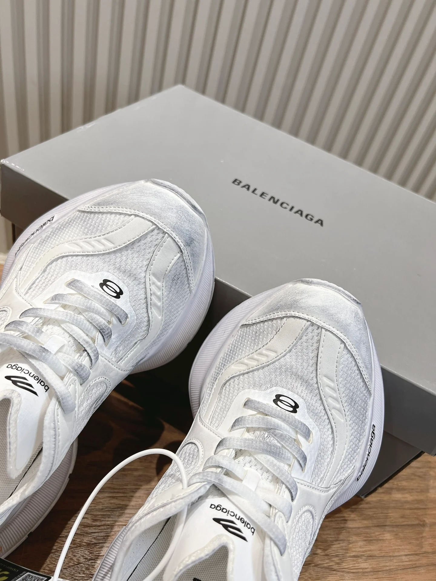 Кроссовки Balenciaga 2024 для бега - белые