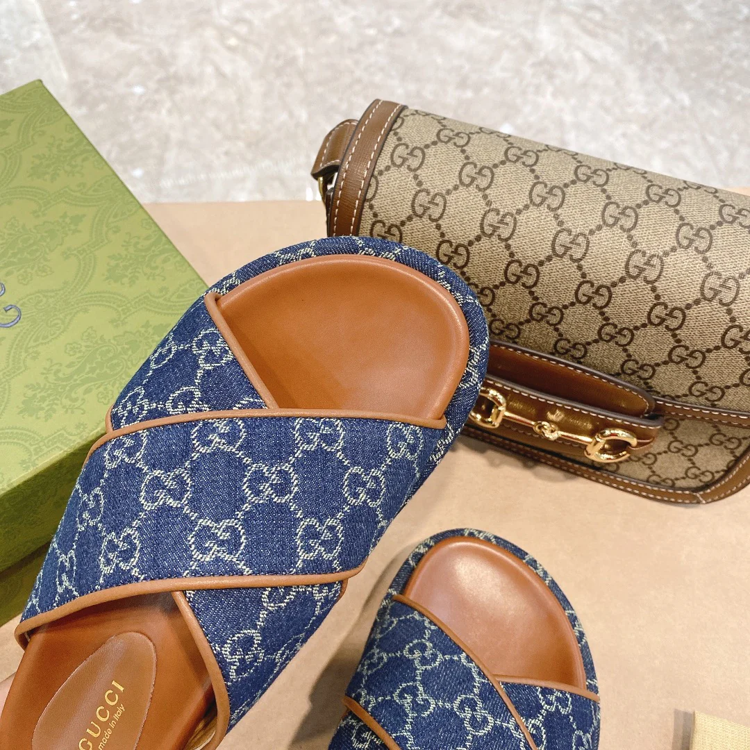 Gucci - Сандалии на платформе с перекрестными ремешками