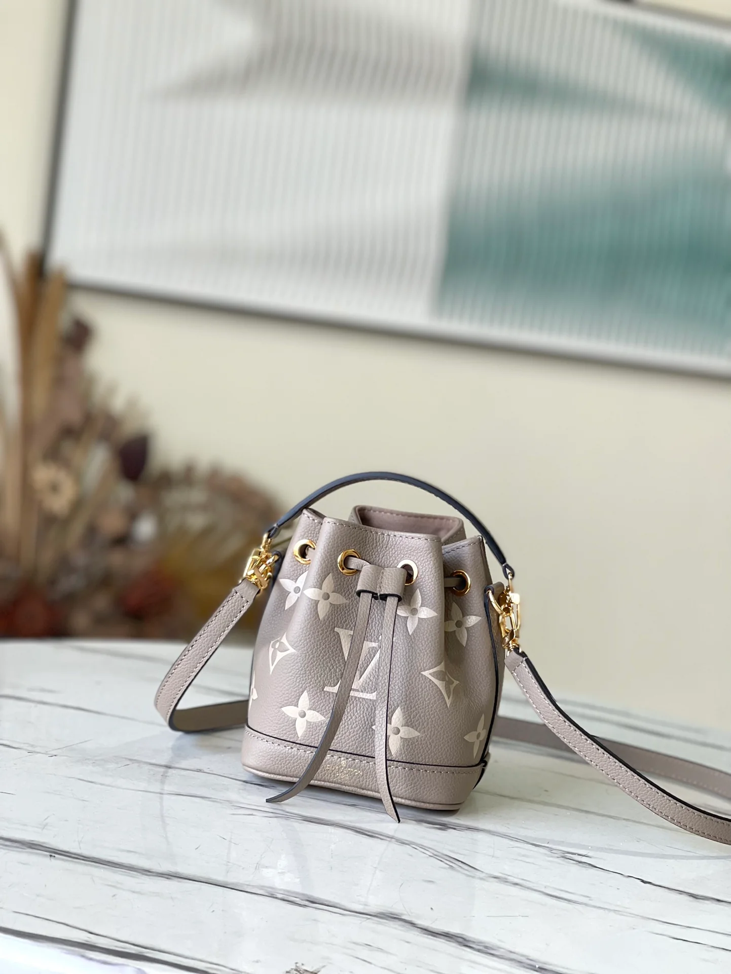 m46291-LV-nano-noe-сумочка-серый