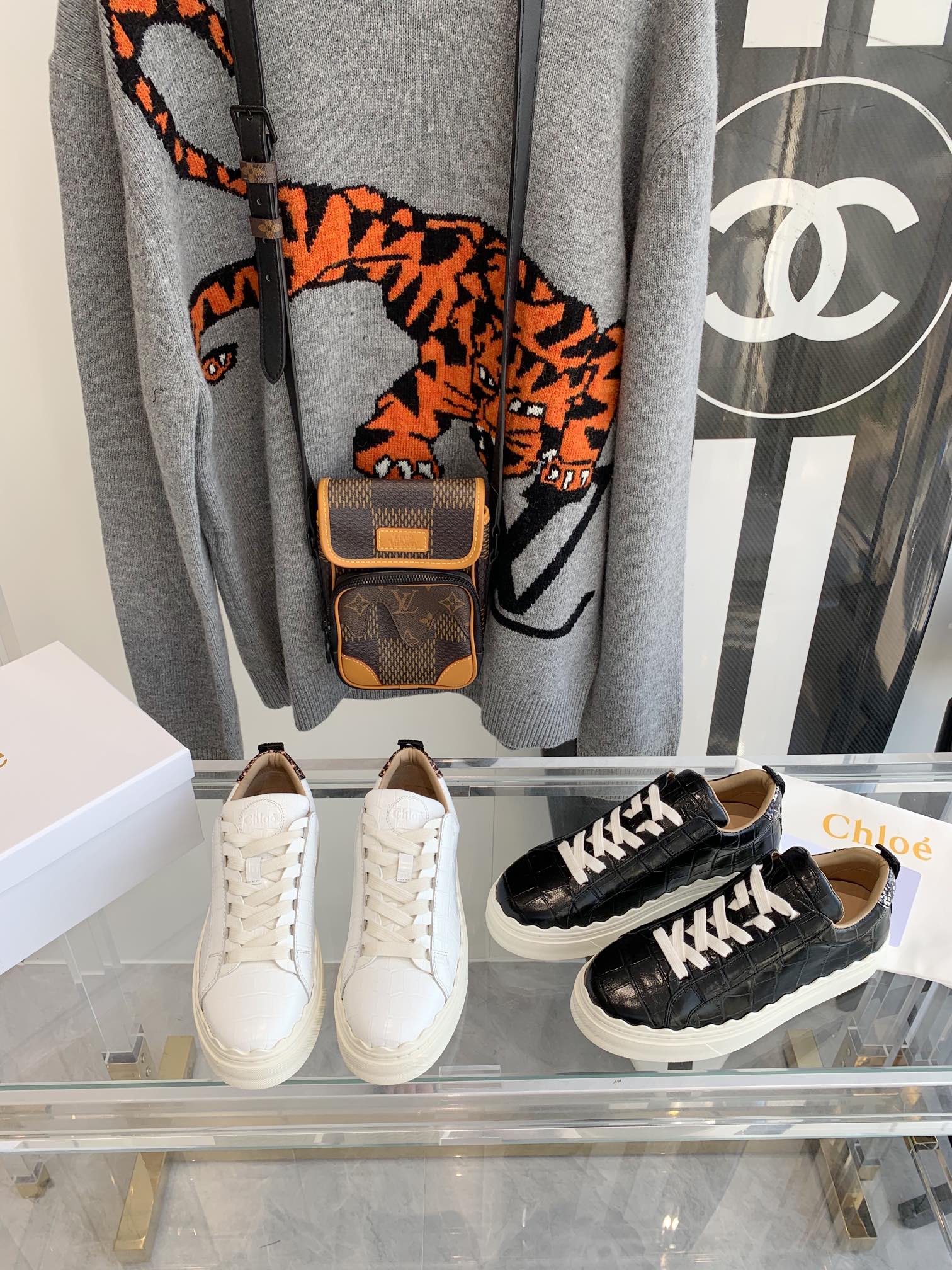 Chloe - Белые кроссовки - Кроссовки на платформе - Повседневная обувь - 1