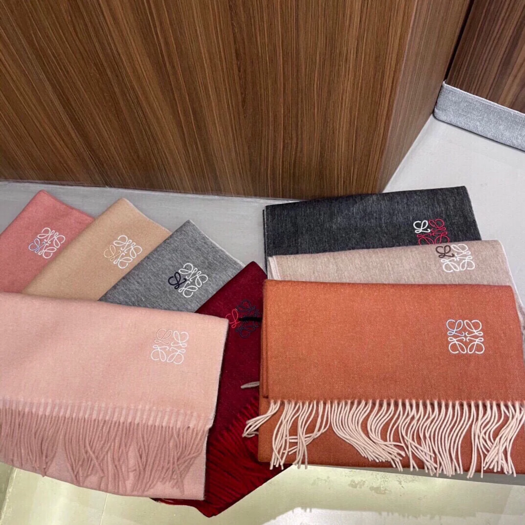 Шарф ?Лолита? с вышивкой ?Водяная рябь? — 100 г — Кашемир — Розовый