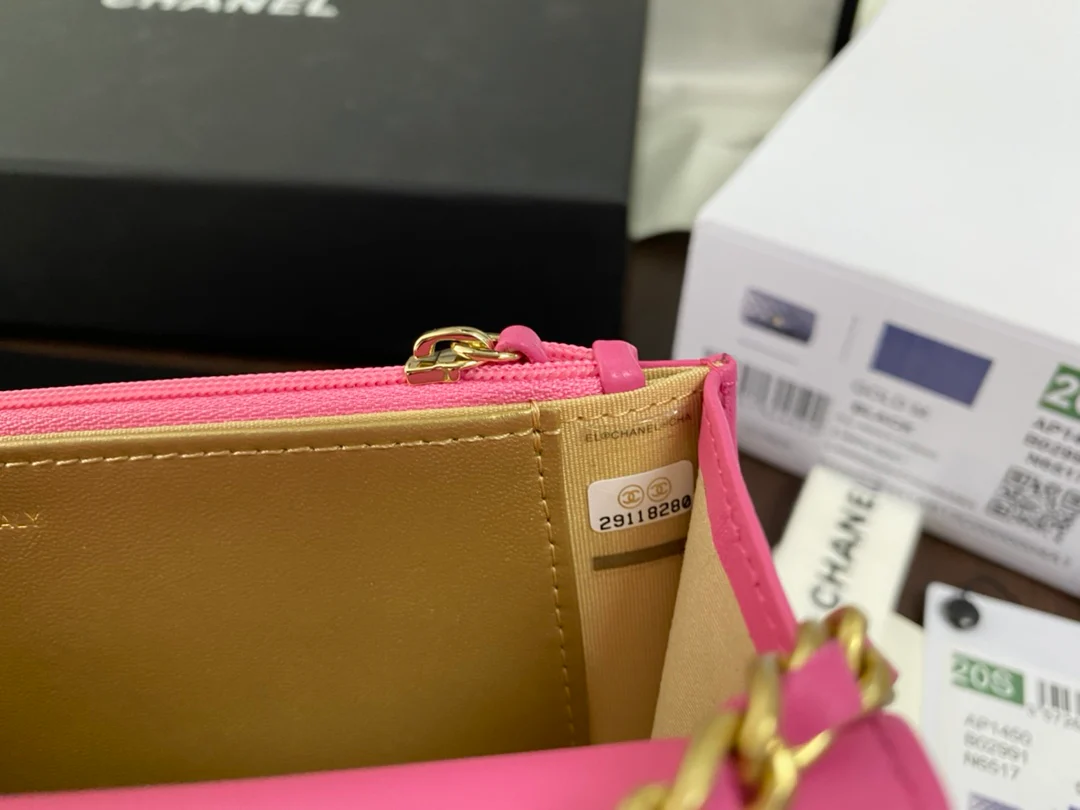 Chanel - Golden Ball WOC - Овечья кожа - 3