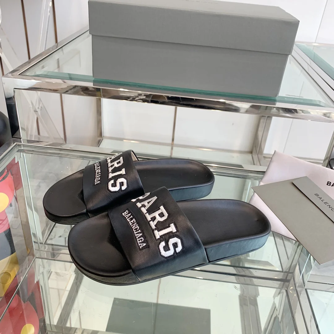 Тапочки Balenciaga Letter - унисекс - черные