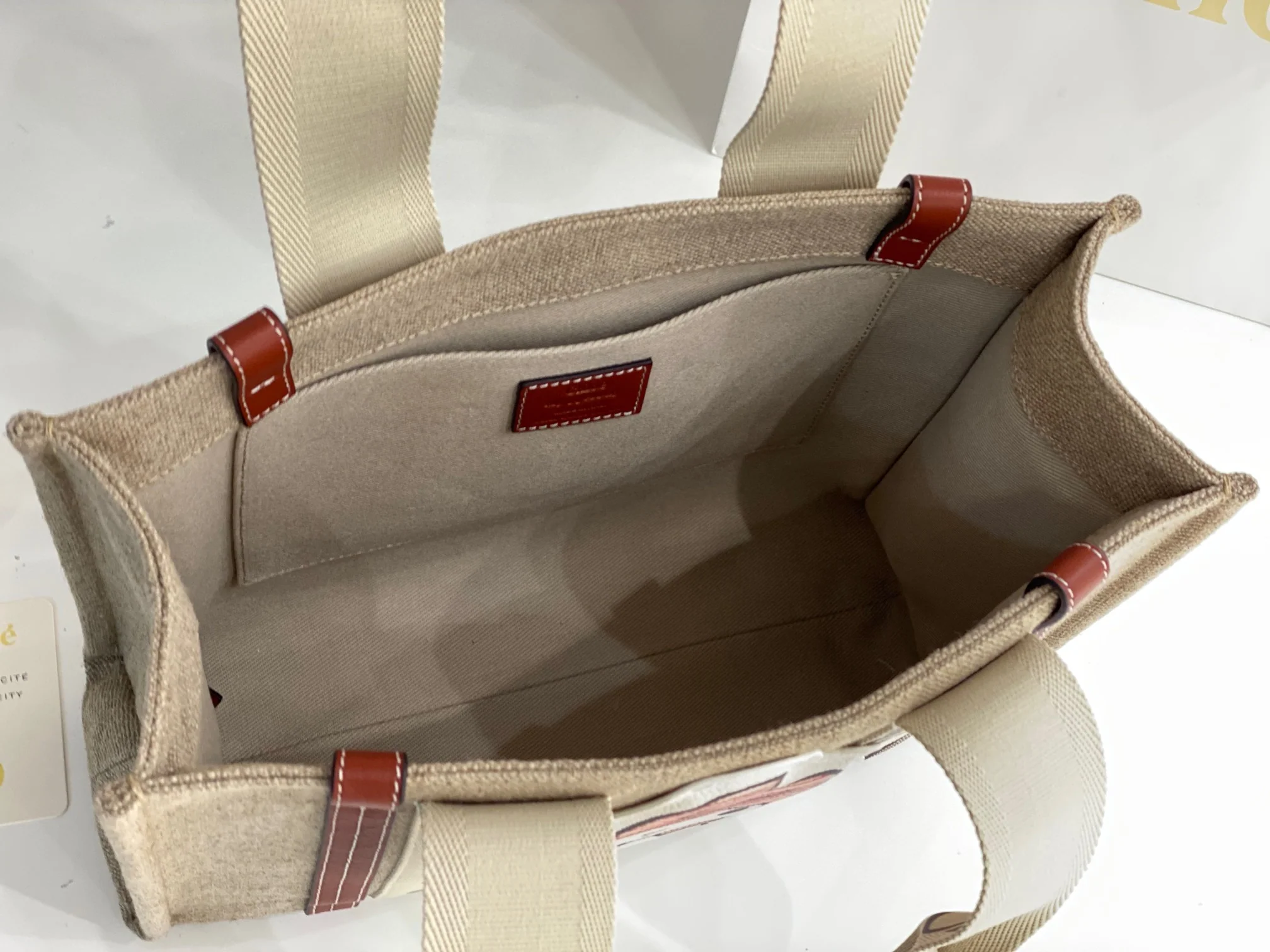 Новинки коллекции Chloe весна/лето 2023 - коллаборация Woody My Melody