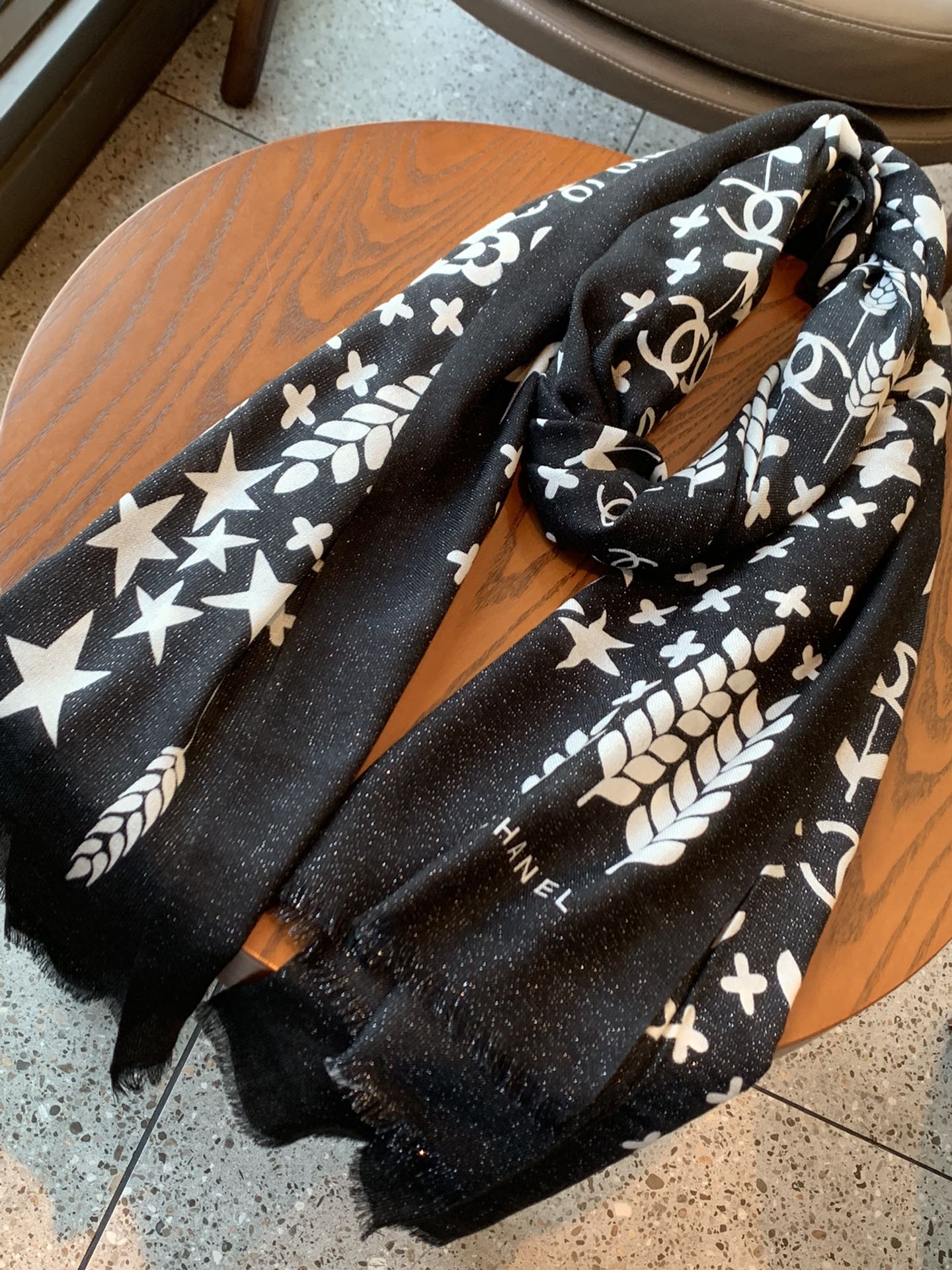 Chanel - Шарф с принтом в виде колосьев пшеницы - 110-200 см - Кашемир