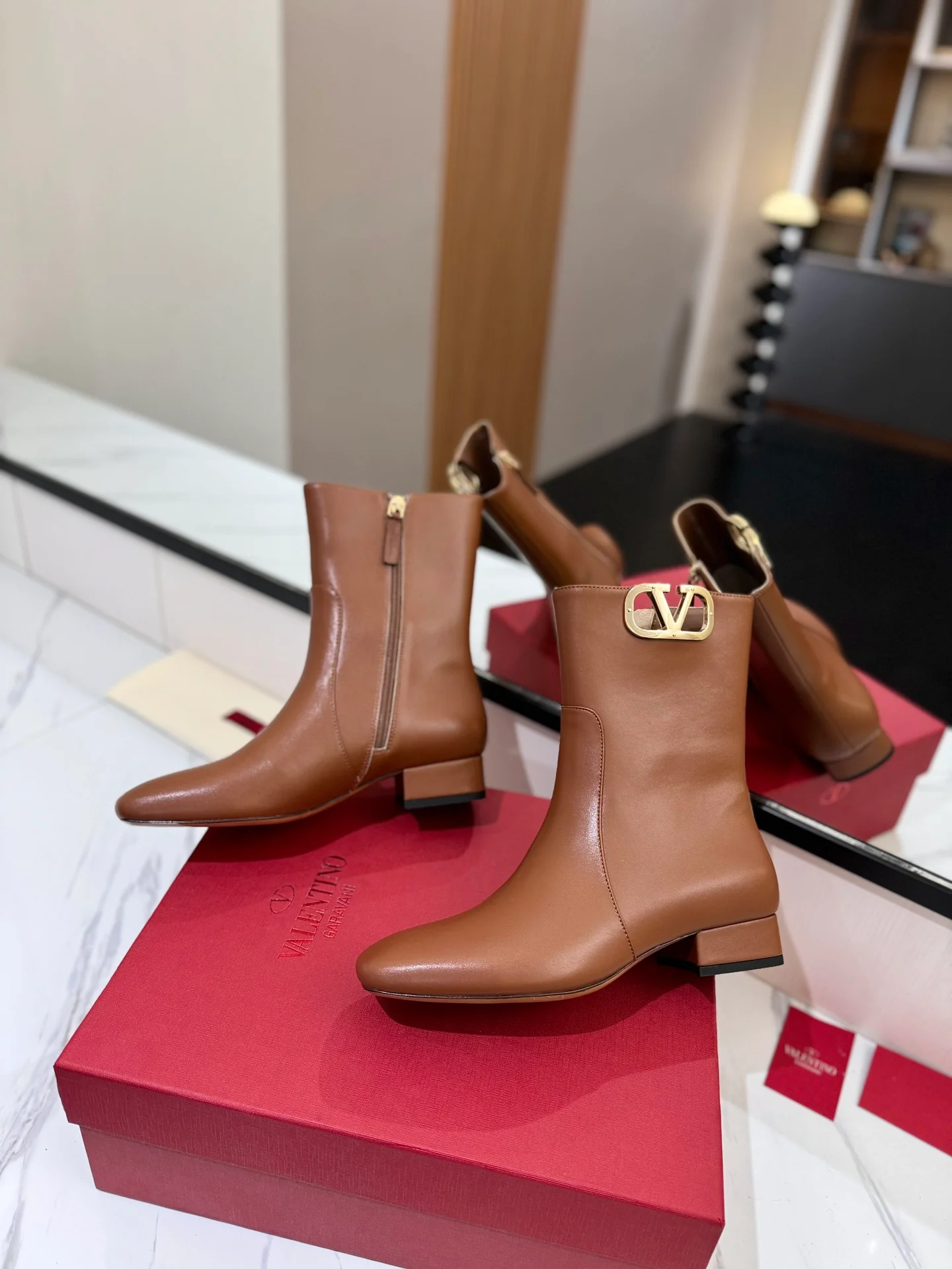 Ботильоны Valentino 2024 из кожи - Кофейно-коричневый - 1