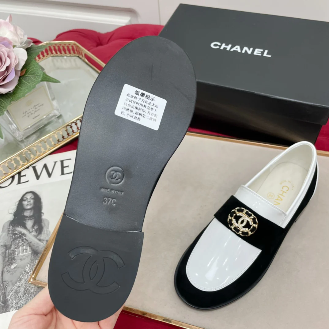 Винтажные лоферы Chanel - белые