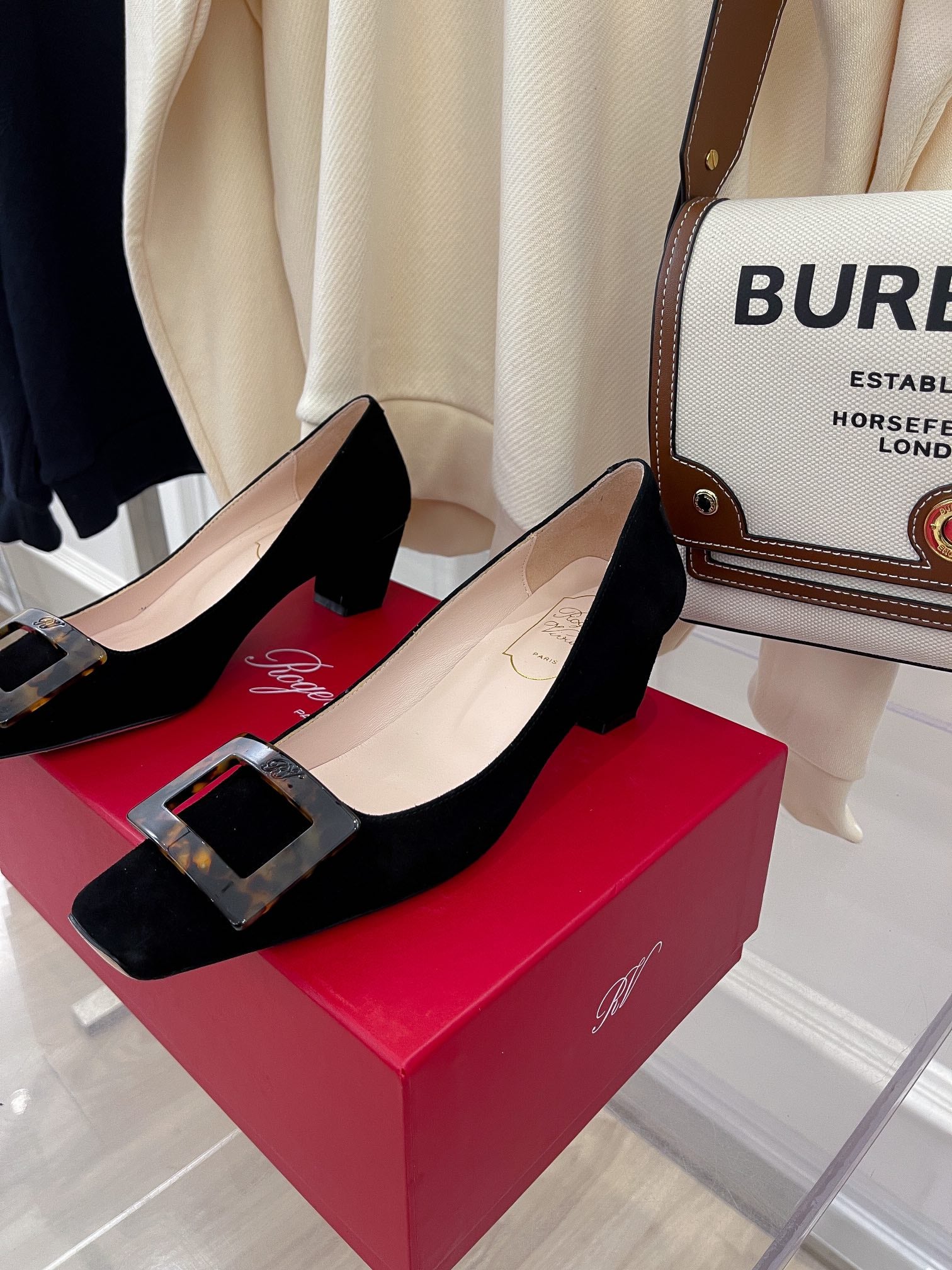 Каблук RV-4-5 см, черная пряжка