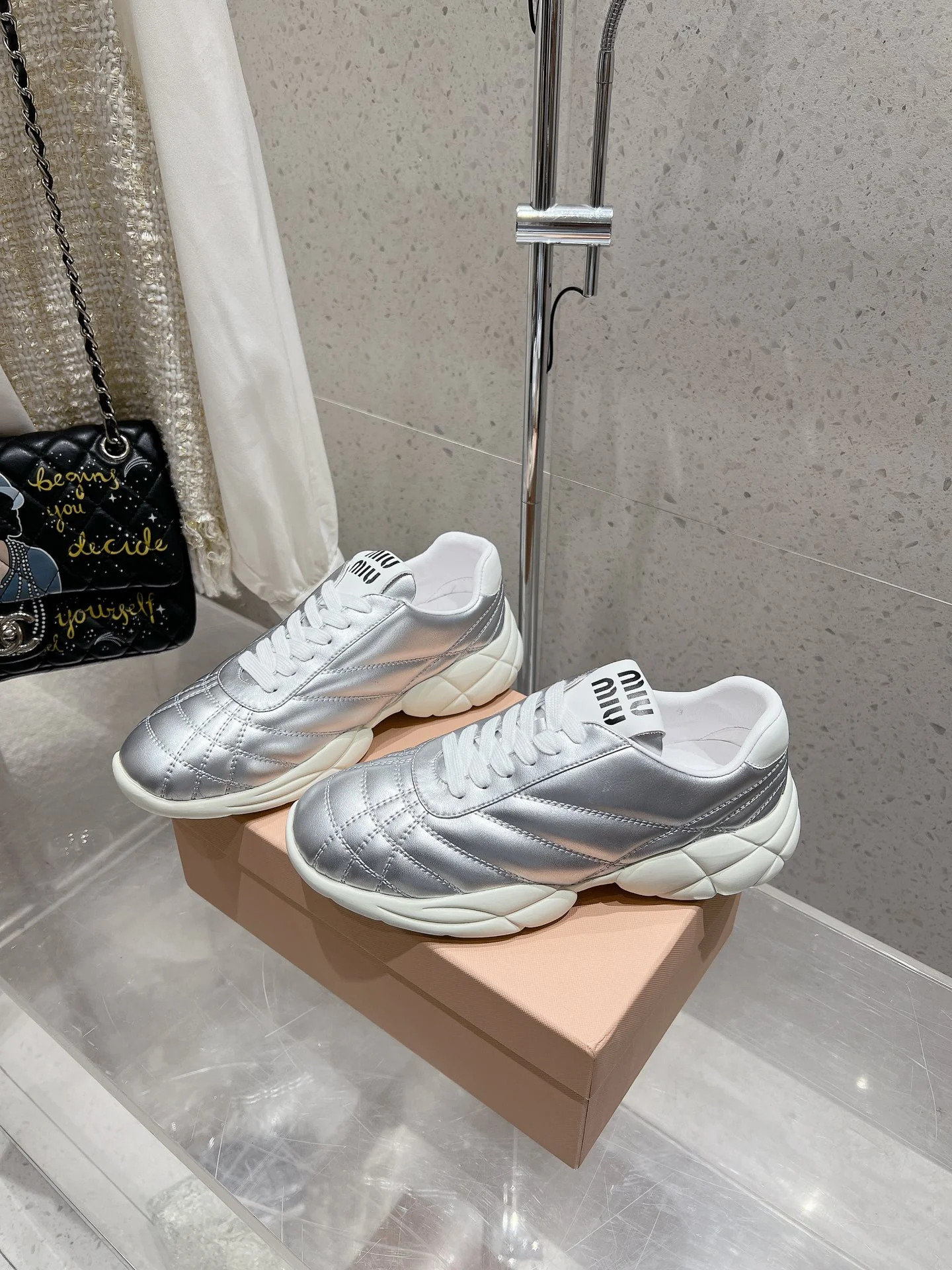 Miu Miu - Бейсбольные кроссовки с закругленным носком - Серебристые