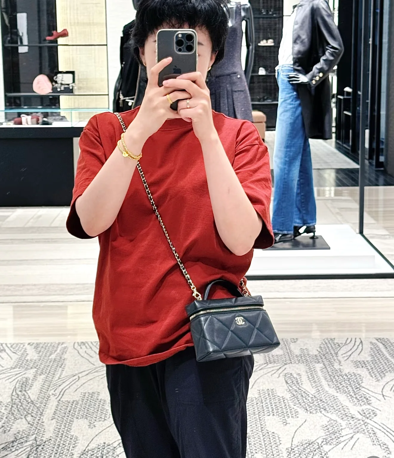 Новая коллекция Chanel 25k осень/зима - стеганая сумка для ланча LP - телячья кожа цвета личи - черная