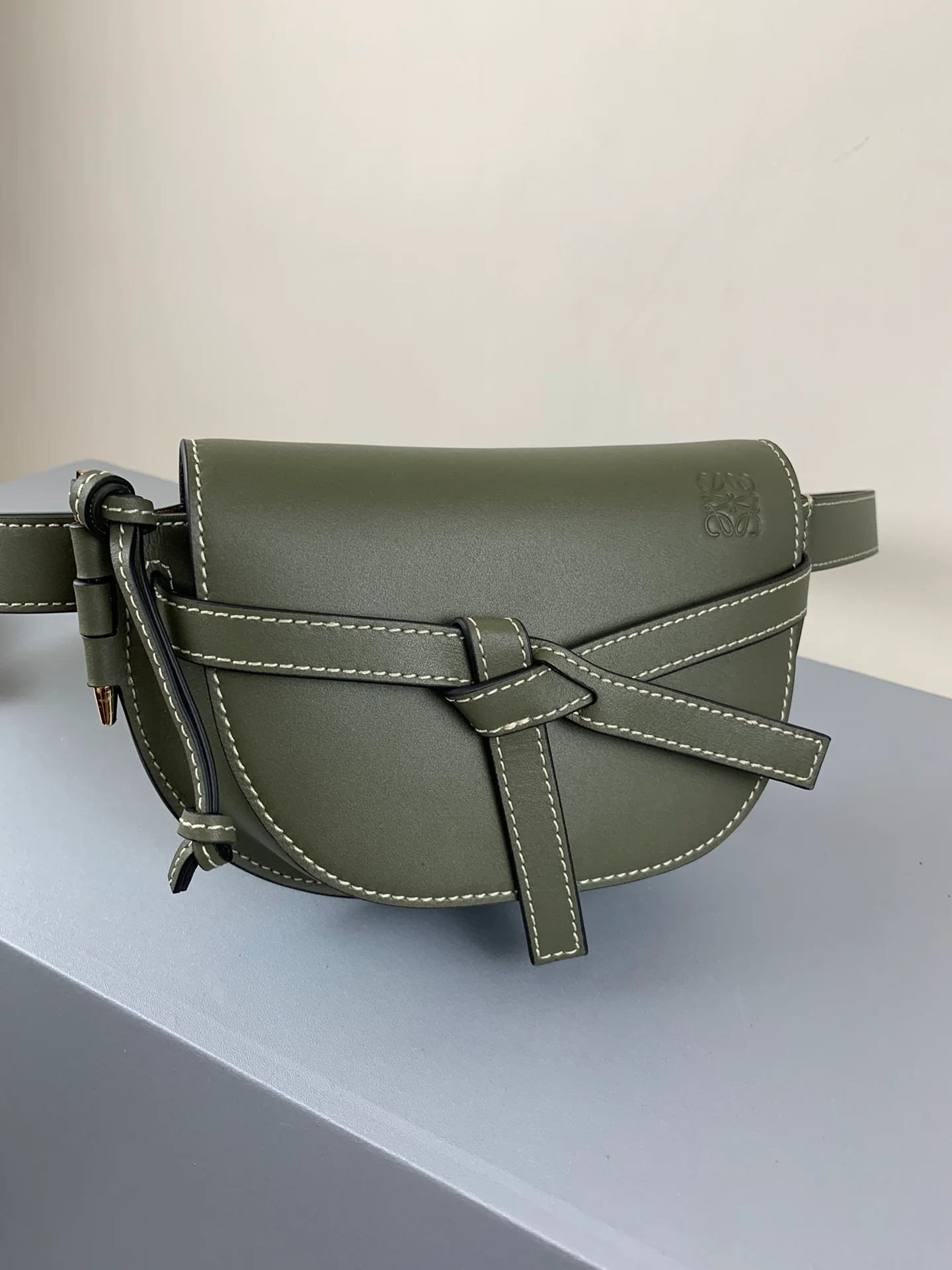 Поясная сумка Loewe Gate - 15-12-5-8 см-2