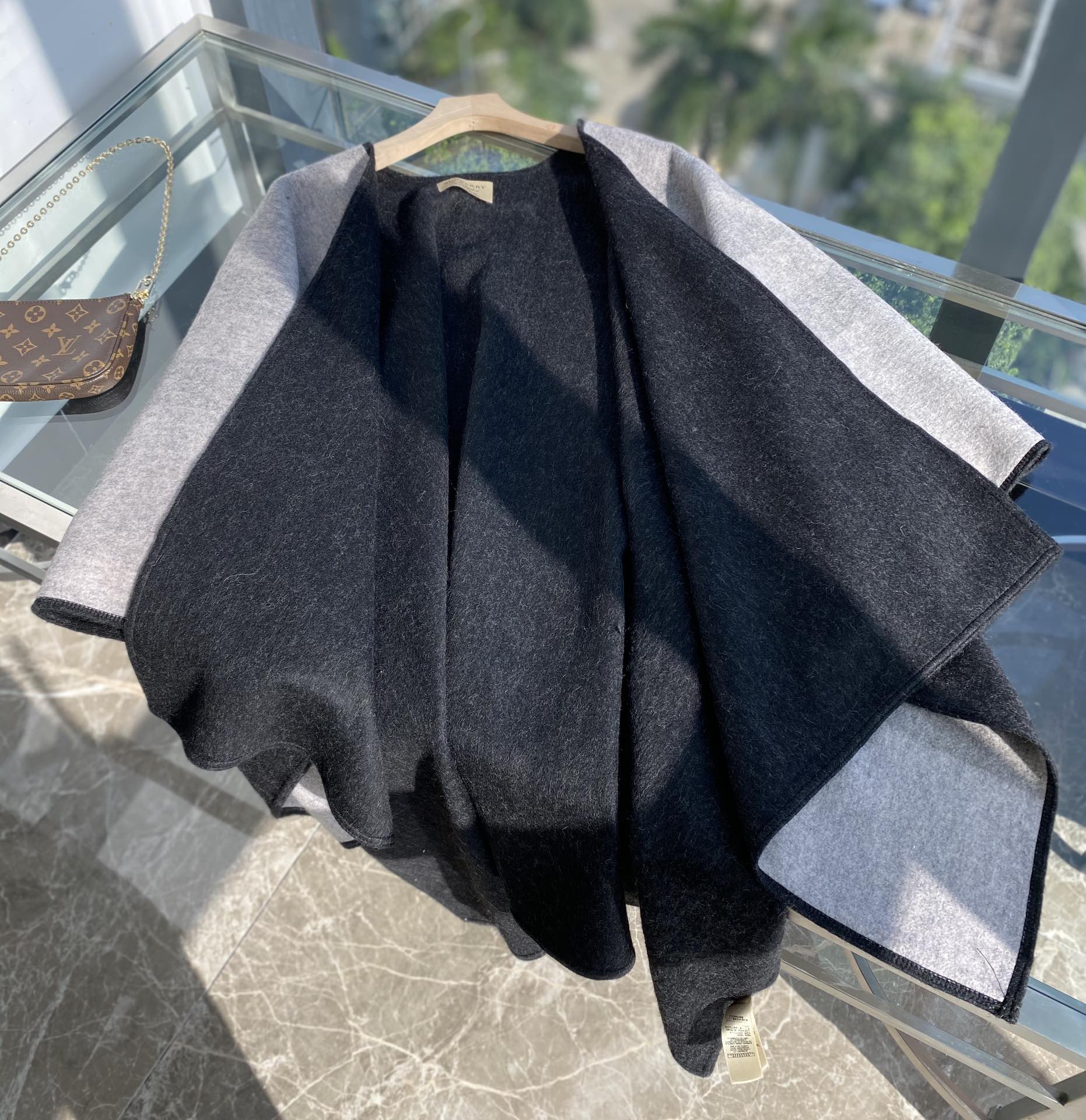 Burberry - Накидка/шаль - 160-180 см - Серый