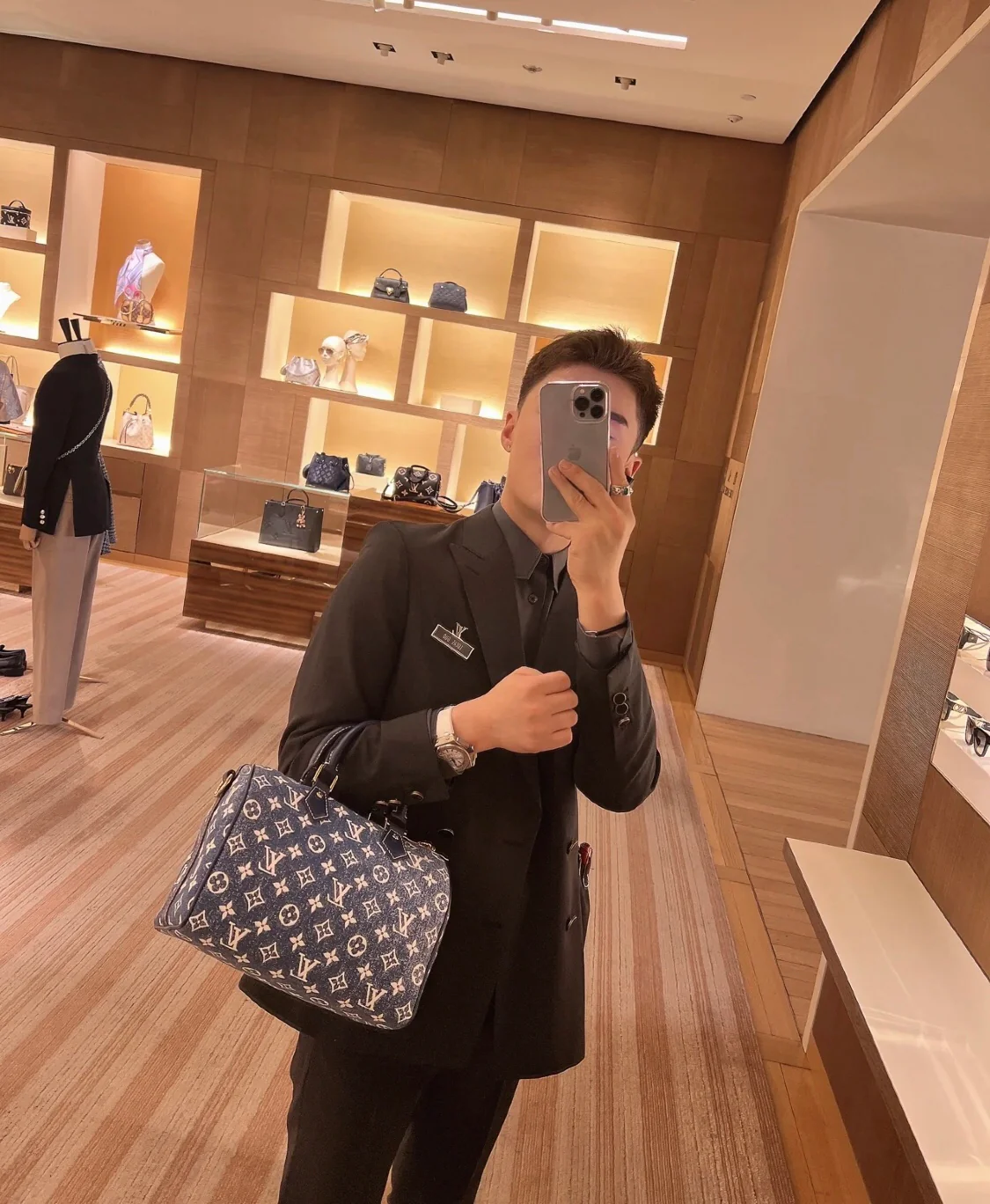 m59609-LV-speedy-bandouliere-25 Сумка Boston, джинсовая ткань, синий цвет на теле, фото