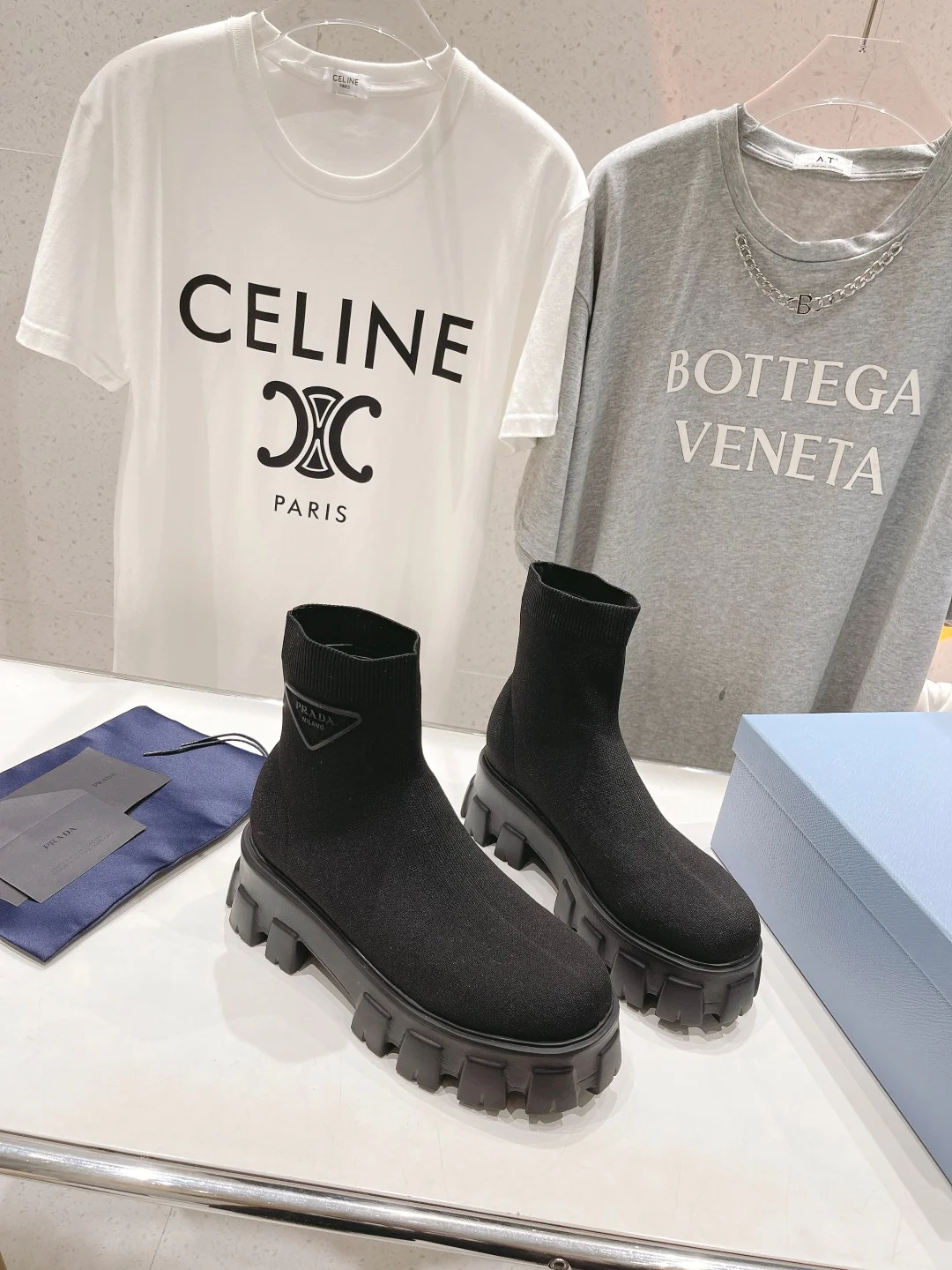 Ботильоны на платформе Prada 2024 — черные