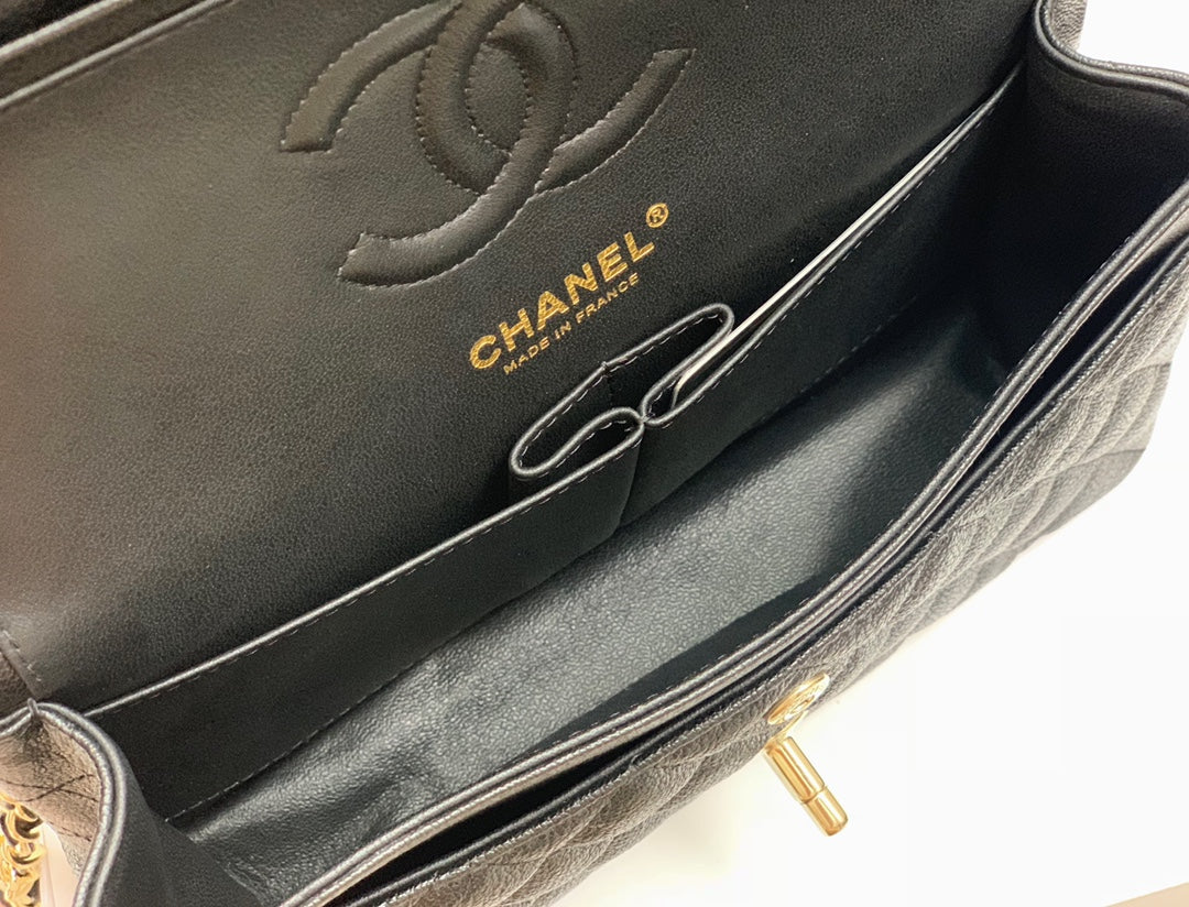 Сумка Chanel Sesame Pattern CF — черная с золотой фурнитурой — 23 см