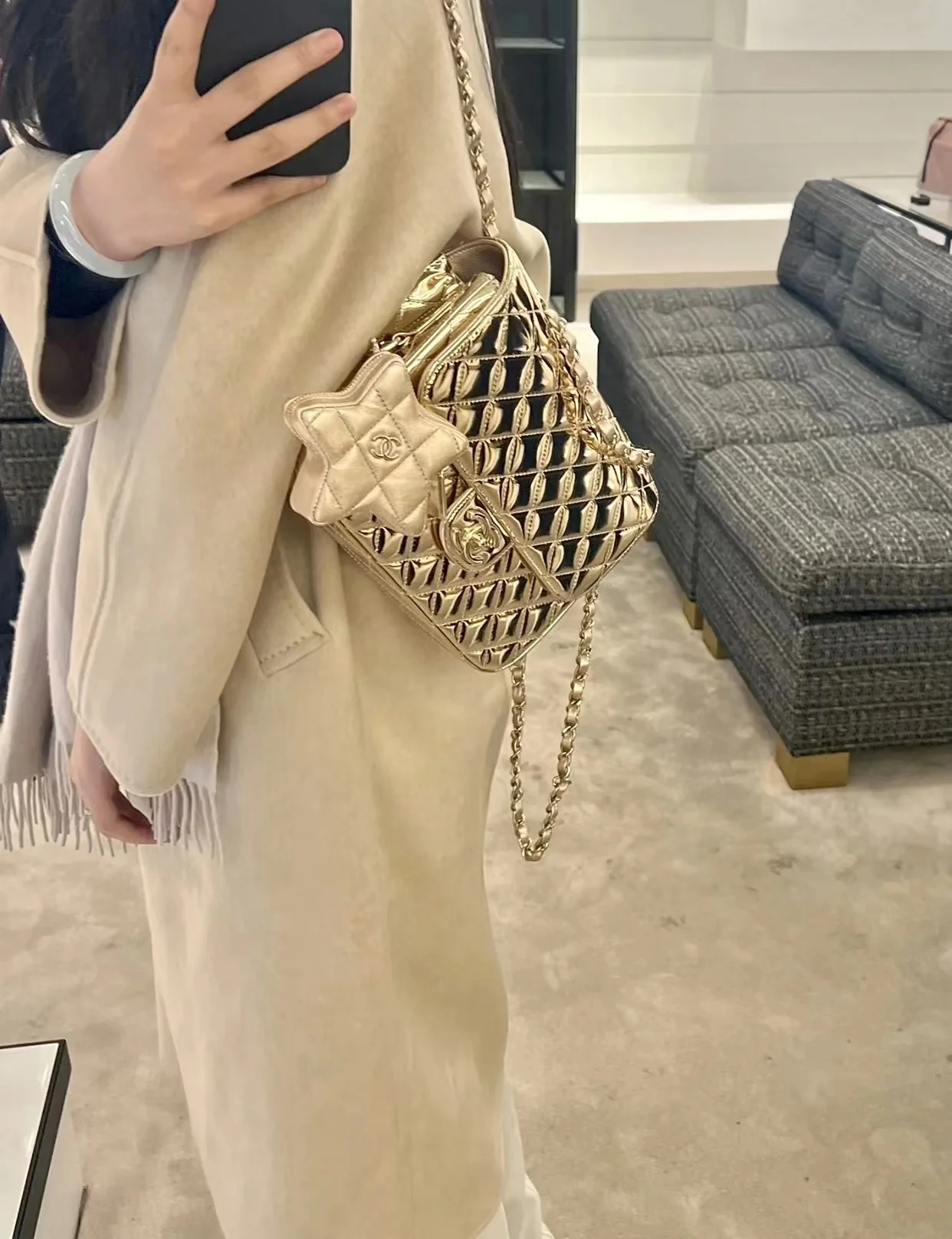 Рюкзак Chanel Early Spring Collection 24c - золотой