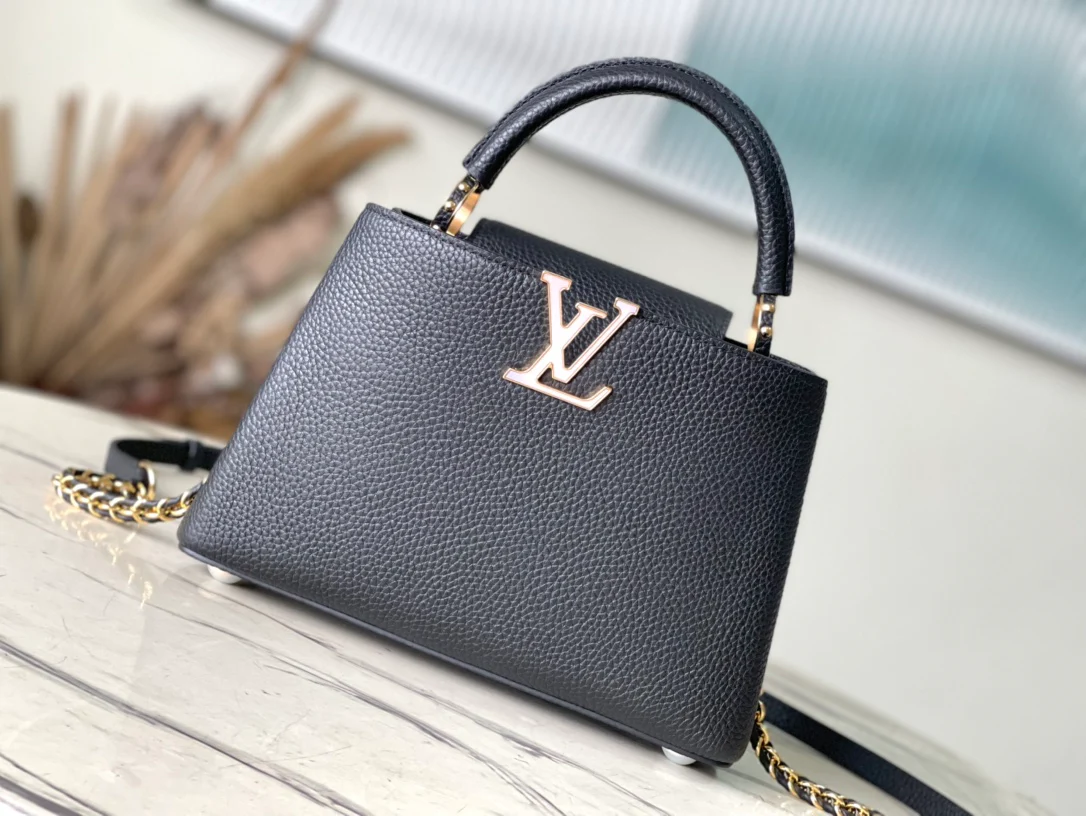 m23083-LV-capucines-bb Маленькая сумочка/сумка через плечо - черная