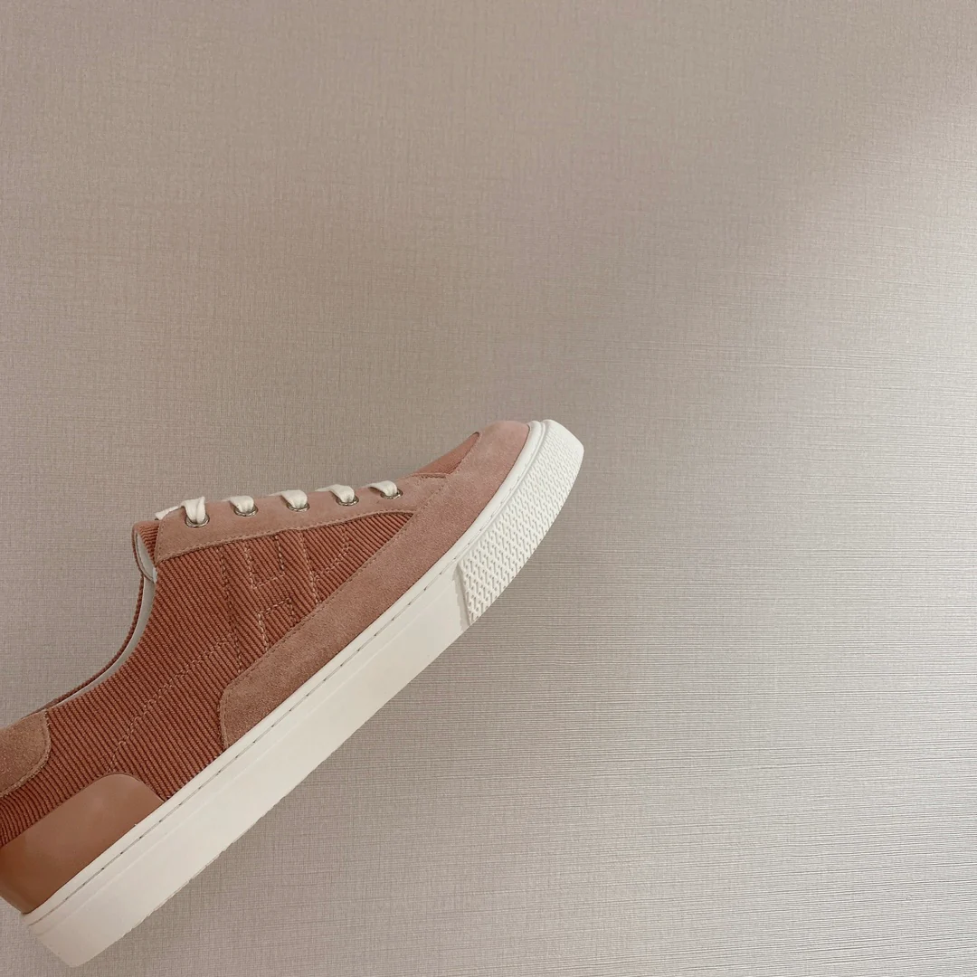 Весенняя коллекция Hermes 2022 — Белые повседневные кроссовки — Унисекс — Розовые