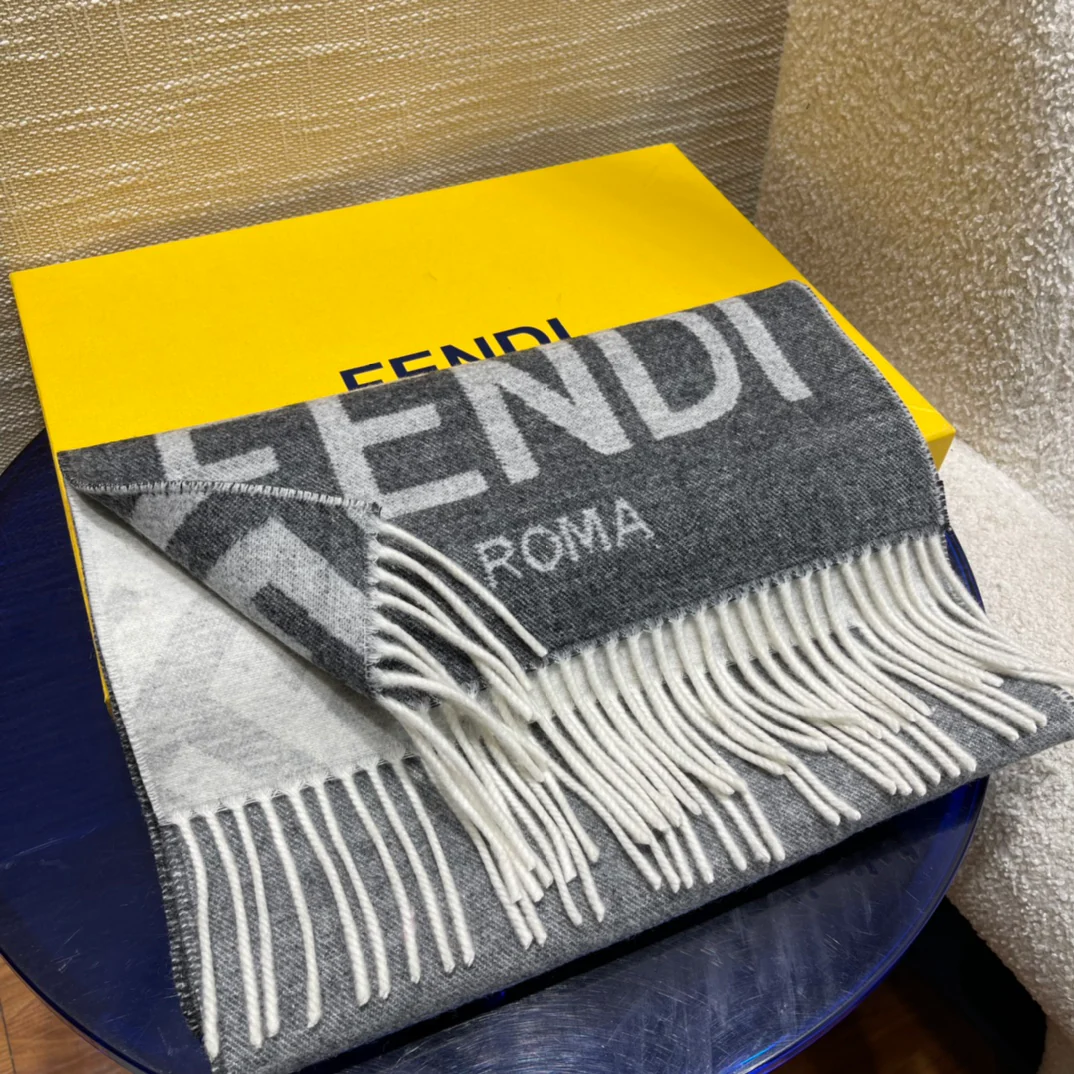 Двусторонний жаккардовый шарф Fendi, двухцветный, 35 см - 190 см - 78 см - Кашемир - 22 см - Шерсть