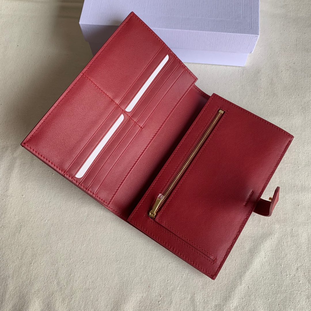 Длинный кошелек Celine - Кошелек с ремешком из крупнозернистой телячьей кожи - 2 шт.