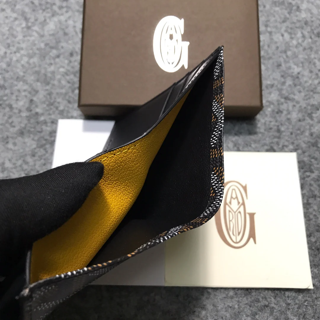 Складная визитница Goyard Saint Pierre