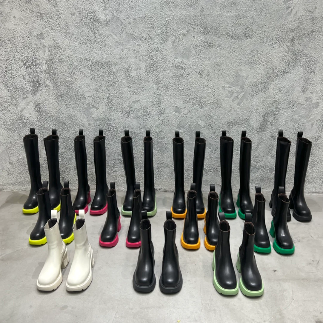 BV-22ss - Ботильоны на платформе до середины икры - Изображение из коллекции