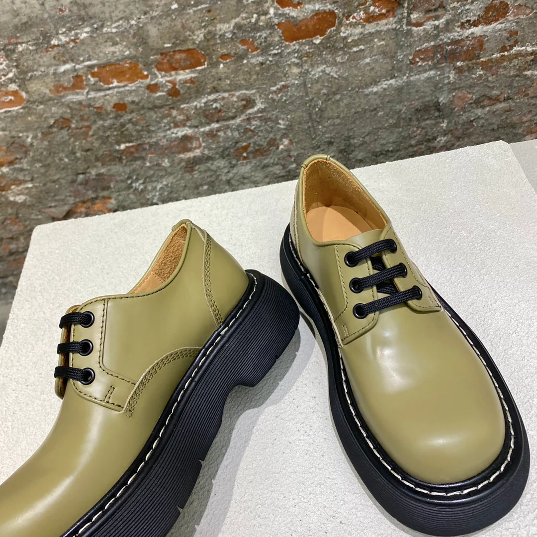 Официальный сайт BV-22s. Новые кроссовки - парный стиль.