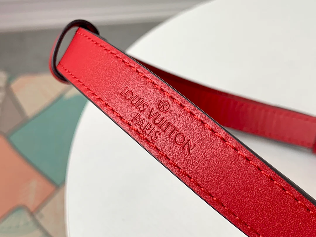 m44580-LV-dauphine сумка-мессенджер из кожи с узором, красная