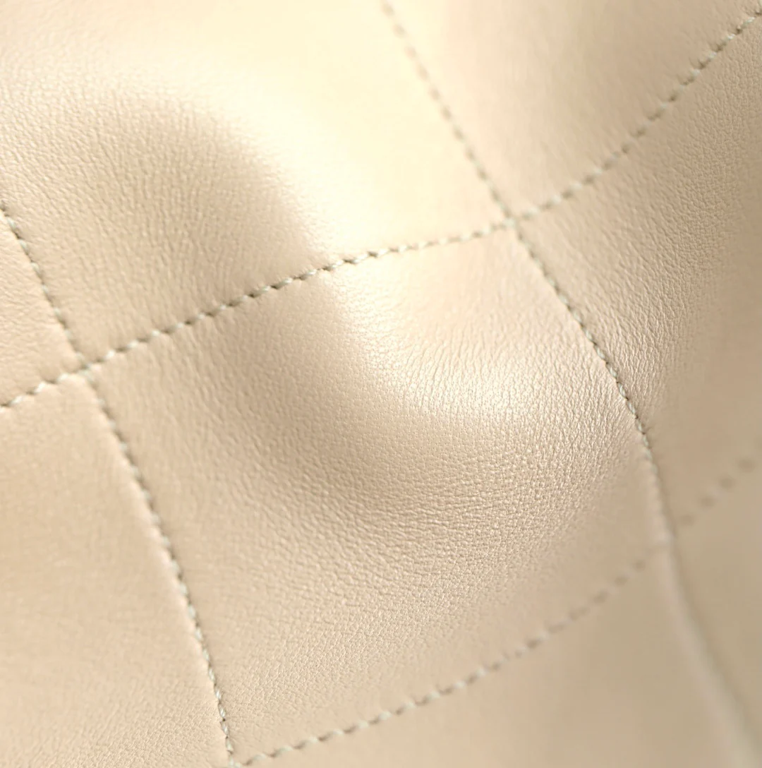 Chanel - ??? - Сумка в стиле хиппи ???? Маленькая - Светло-абрикосовый - Золотистая фурнитура