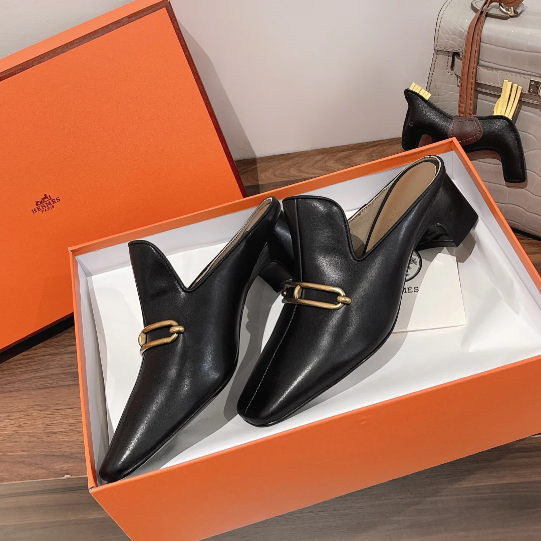 Hermes - Muller Low-Heeled Half Slip-On - 1