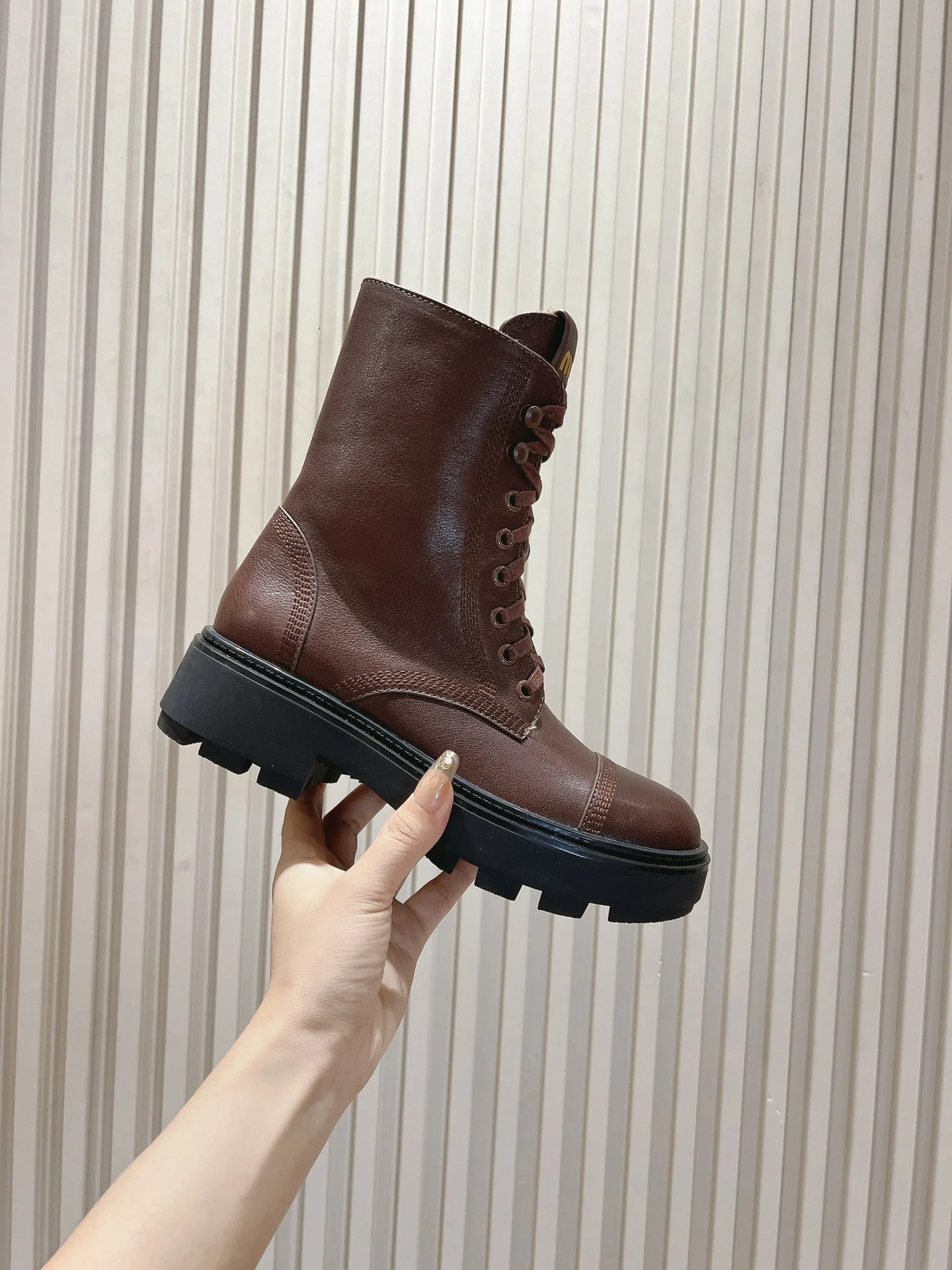 Ботинки Miu Miu Martin 2024 - Кофейно-коричневый